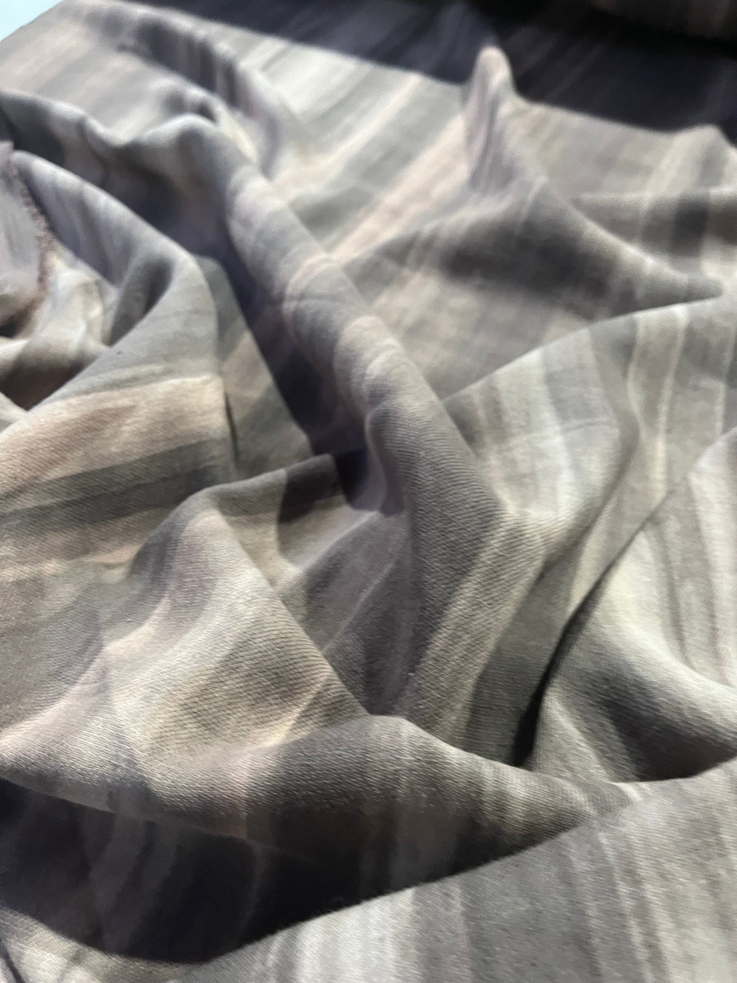 TOM 002 viscose wool tie-dye stripes