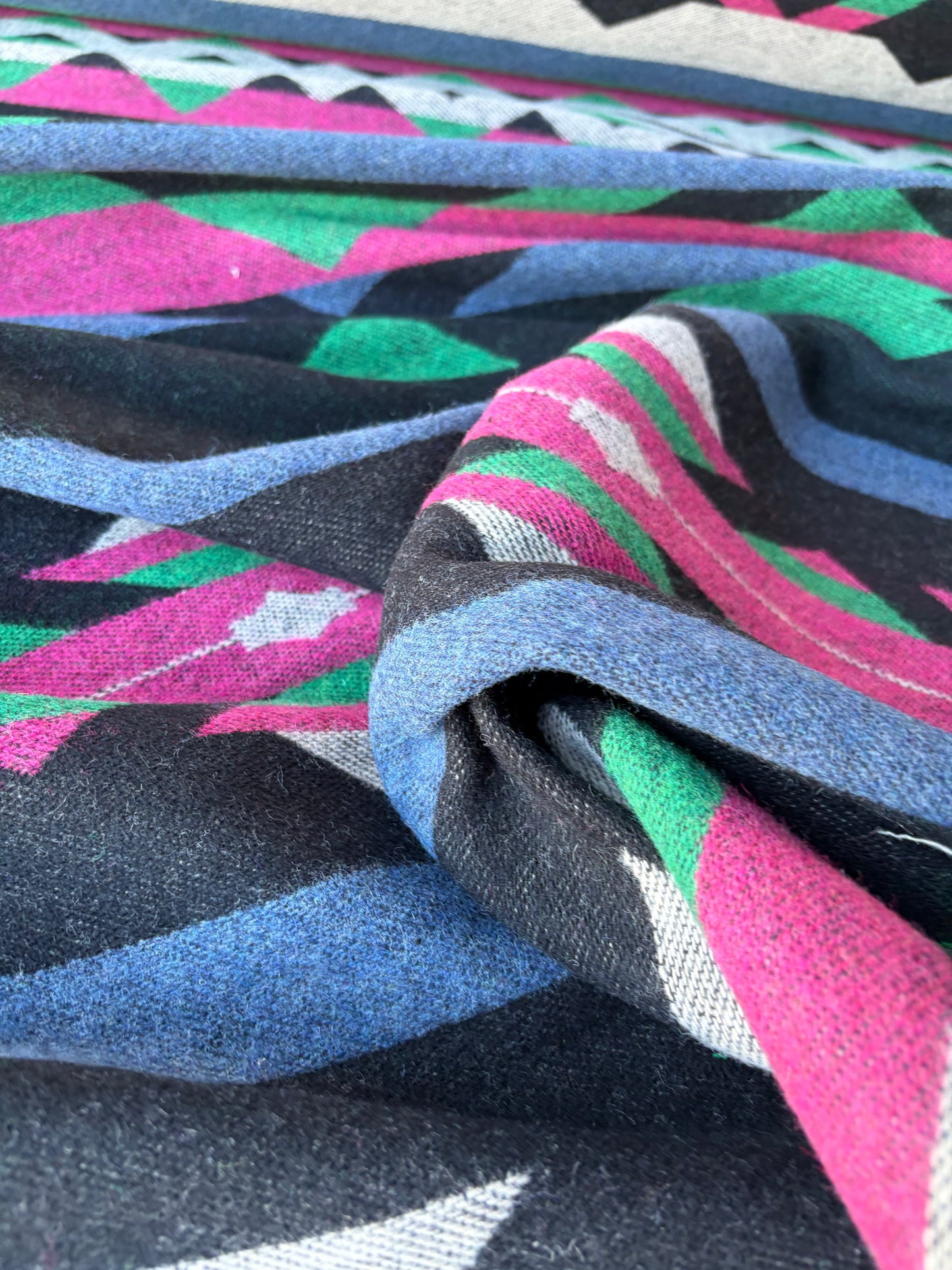 RALPH 019 pink/green aztek heavy wool blanket