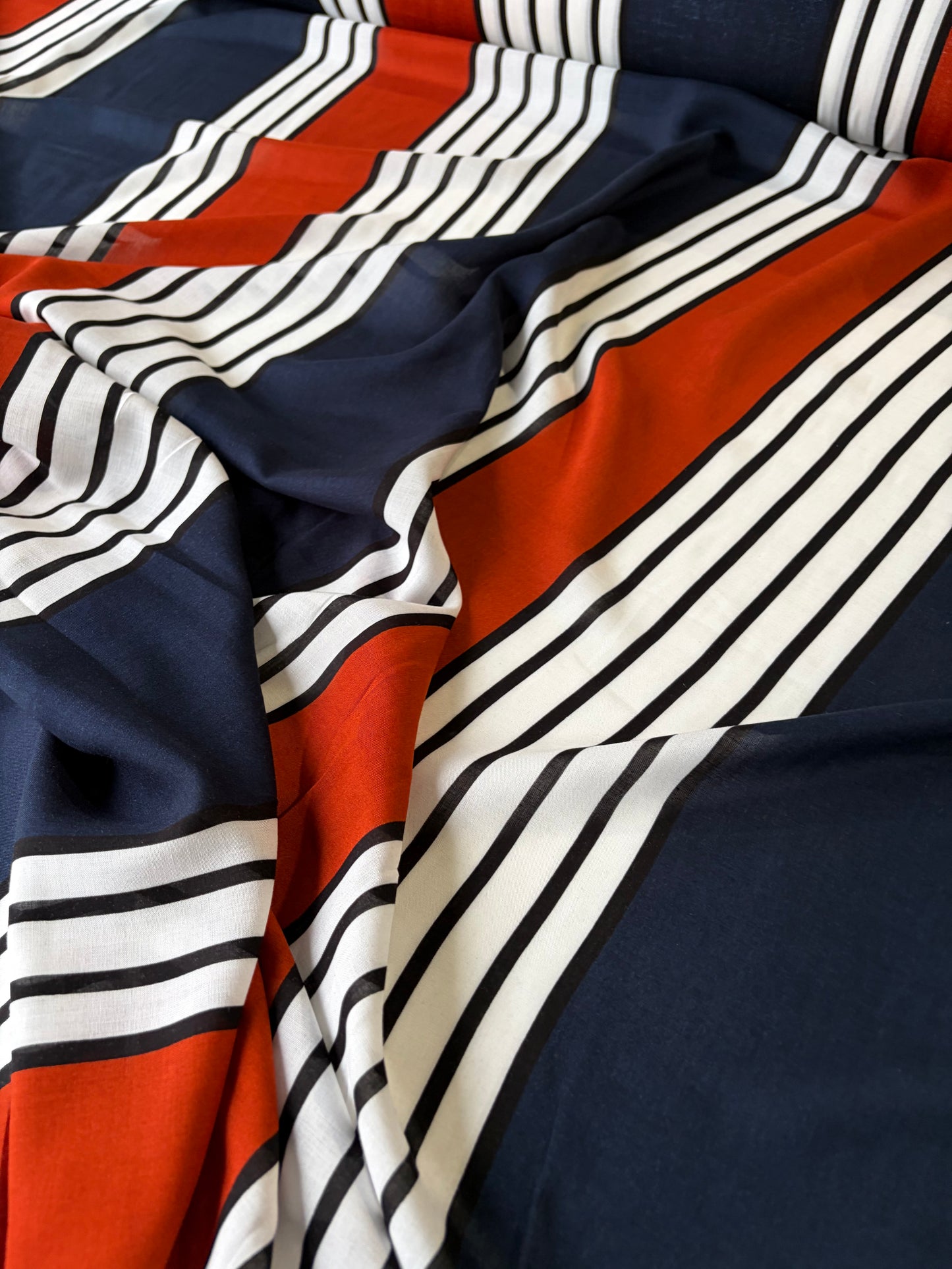 PHIL 001 viscose voile stripes