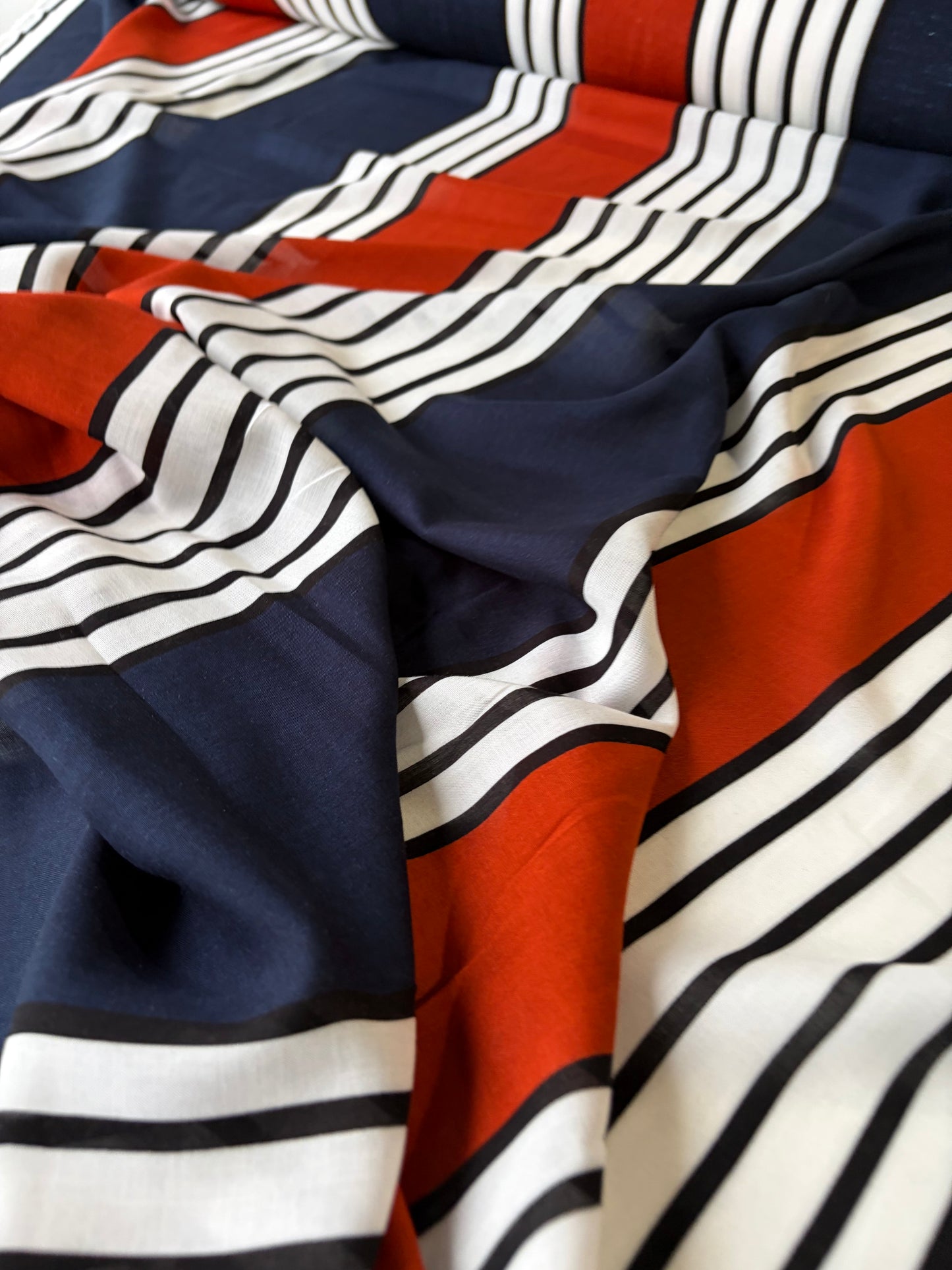PHIL 001 viscose voile stripes