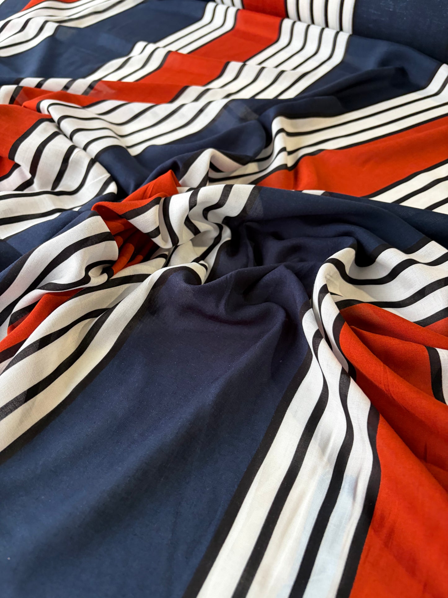 PHIL 001 viscose voile stripes