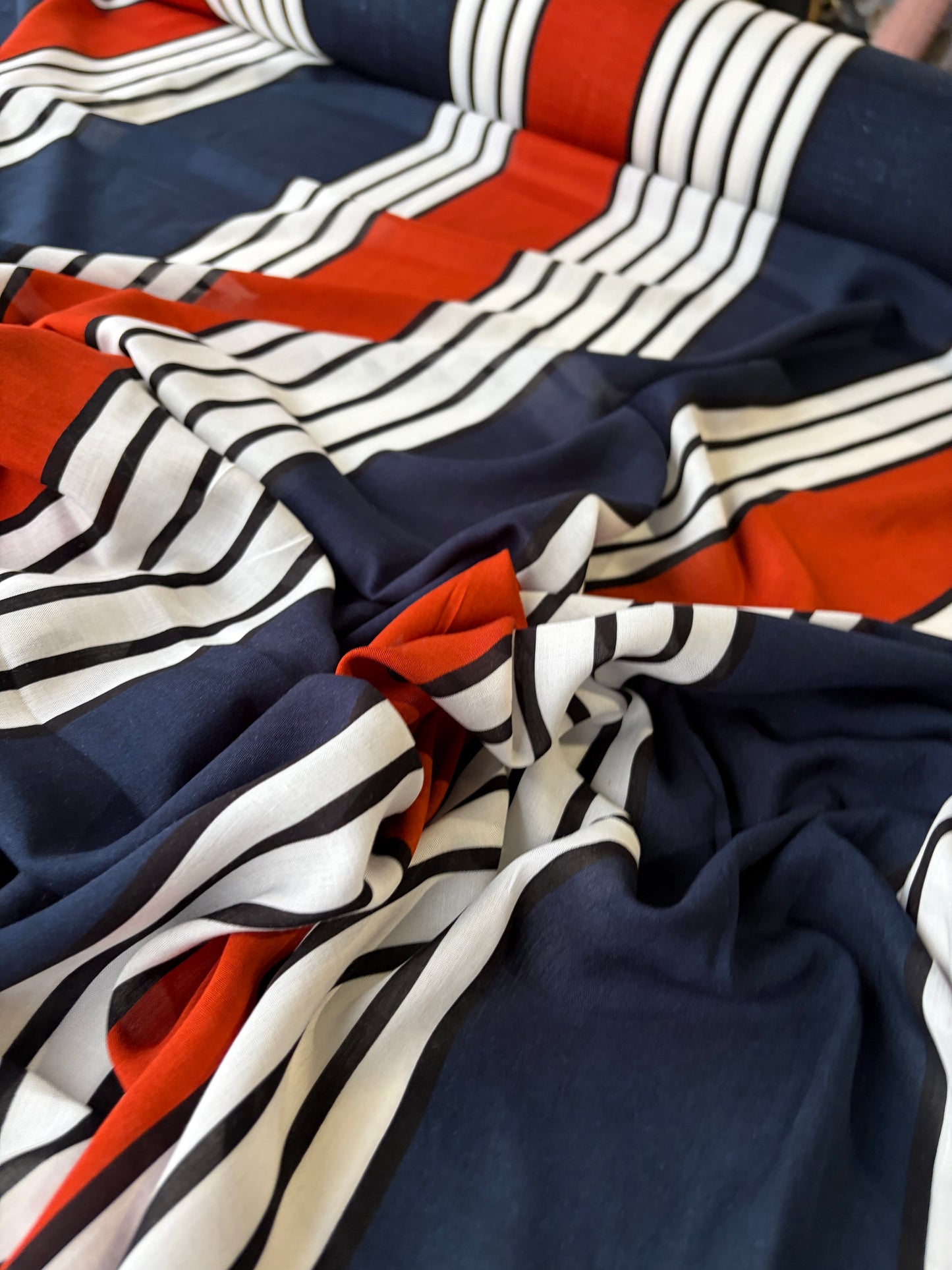 PHIL 001 viscose voile stripes