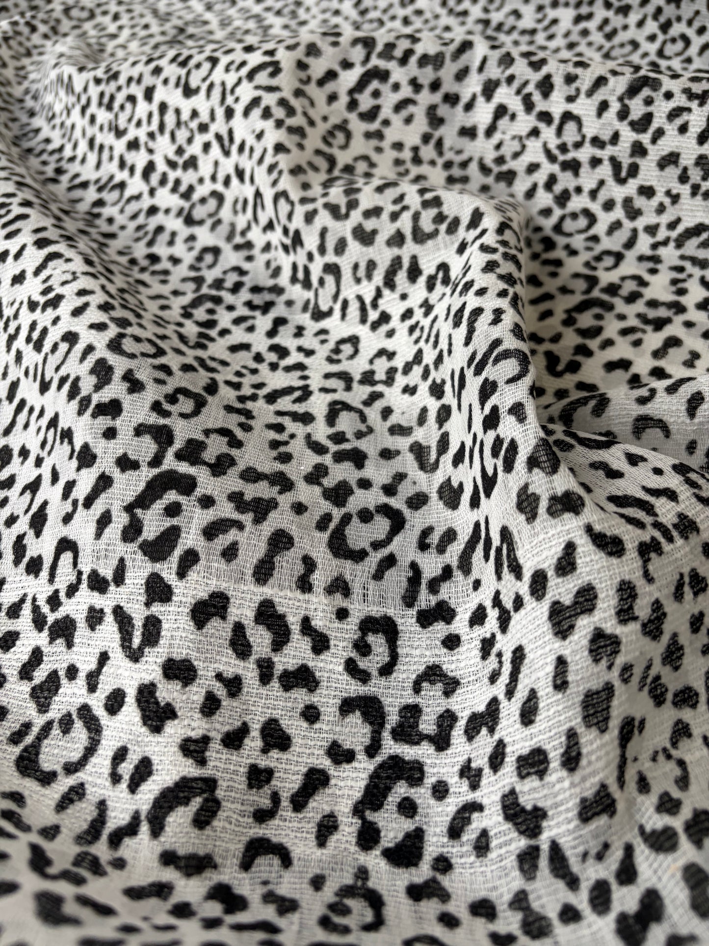 PHIL 006  cotton gaze with animal print