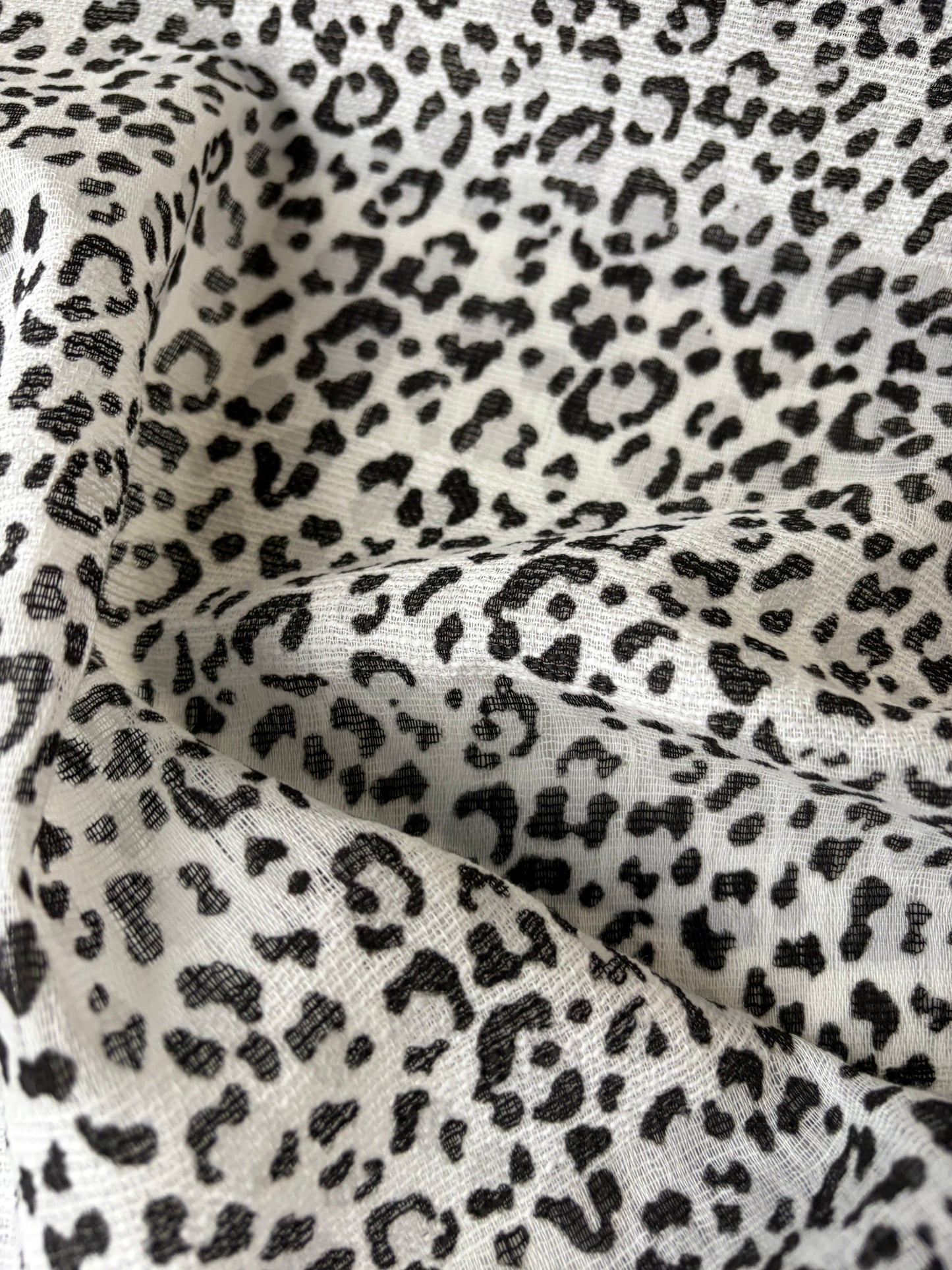 PHIL 006  cotton gaze with animal print