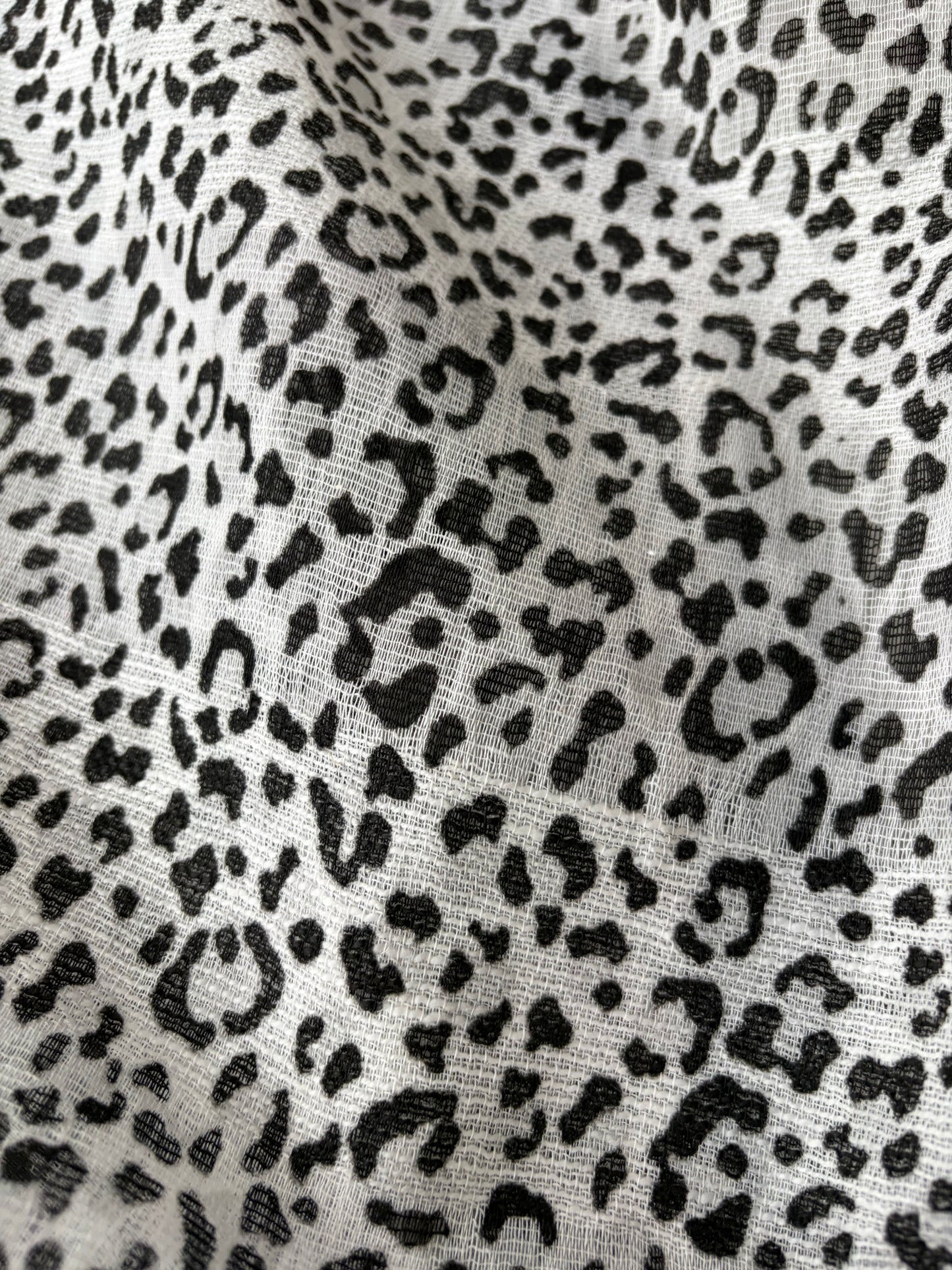 PHIL 006  cotton gaze with animal print