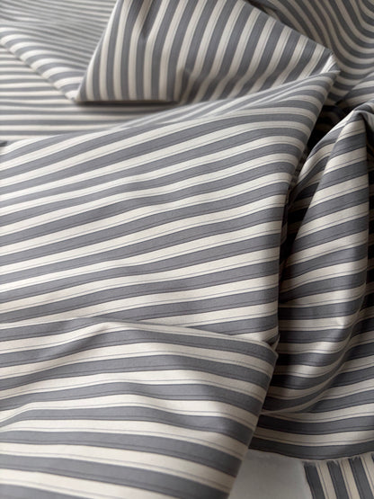 PHIL 009 colourwoven polyamide stretch stripes