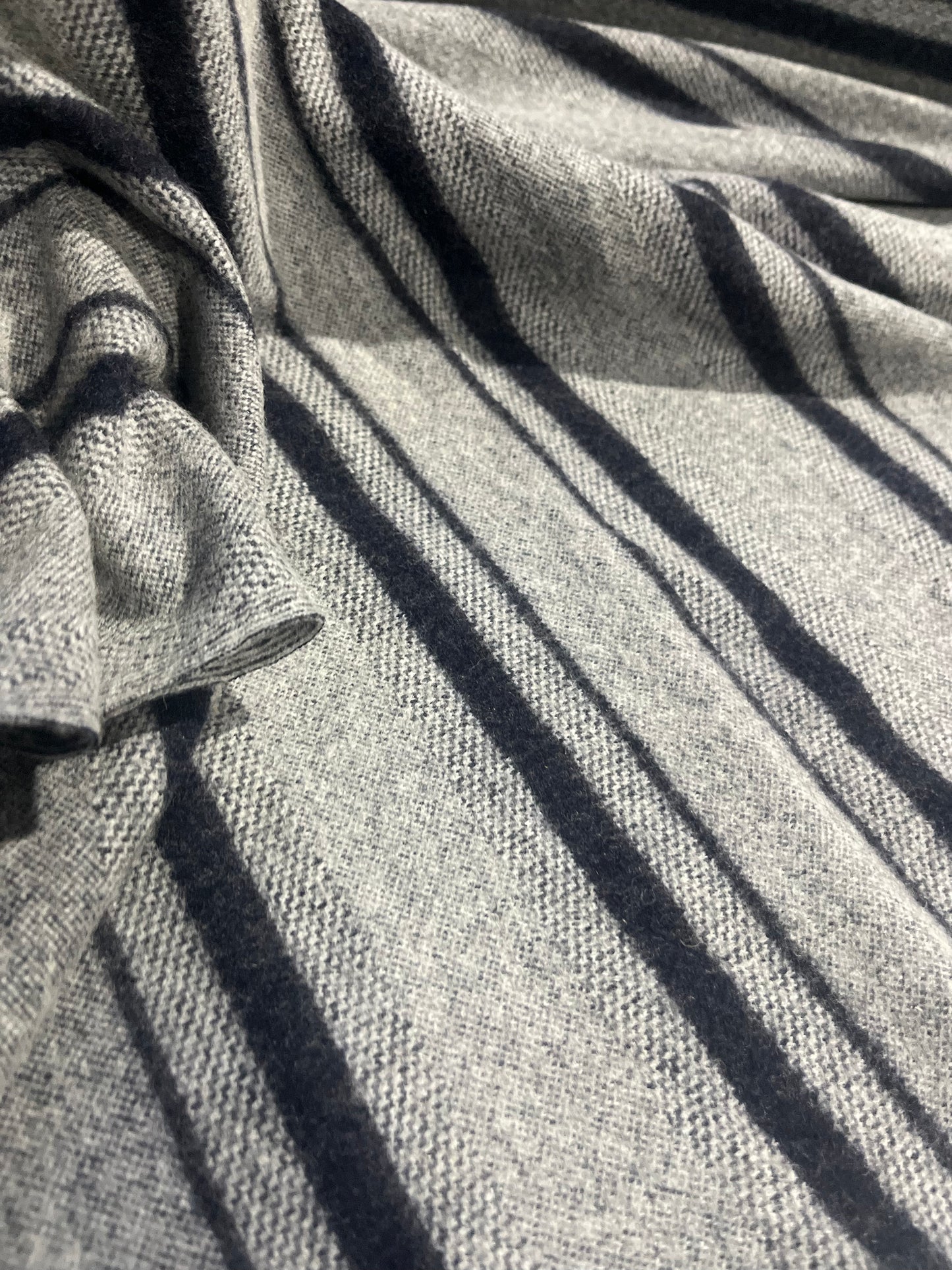 BIRMA 022 heavy wool stripes grey/navy