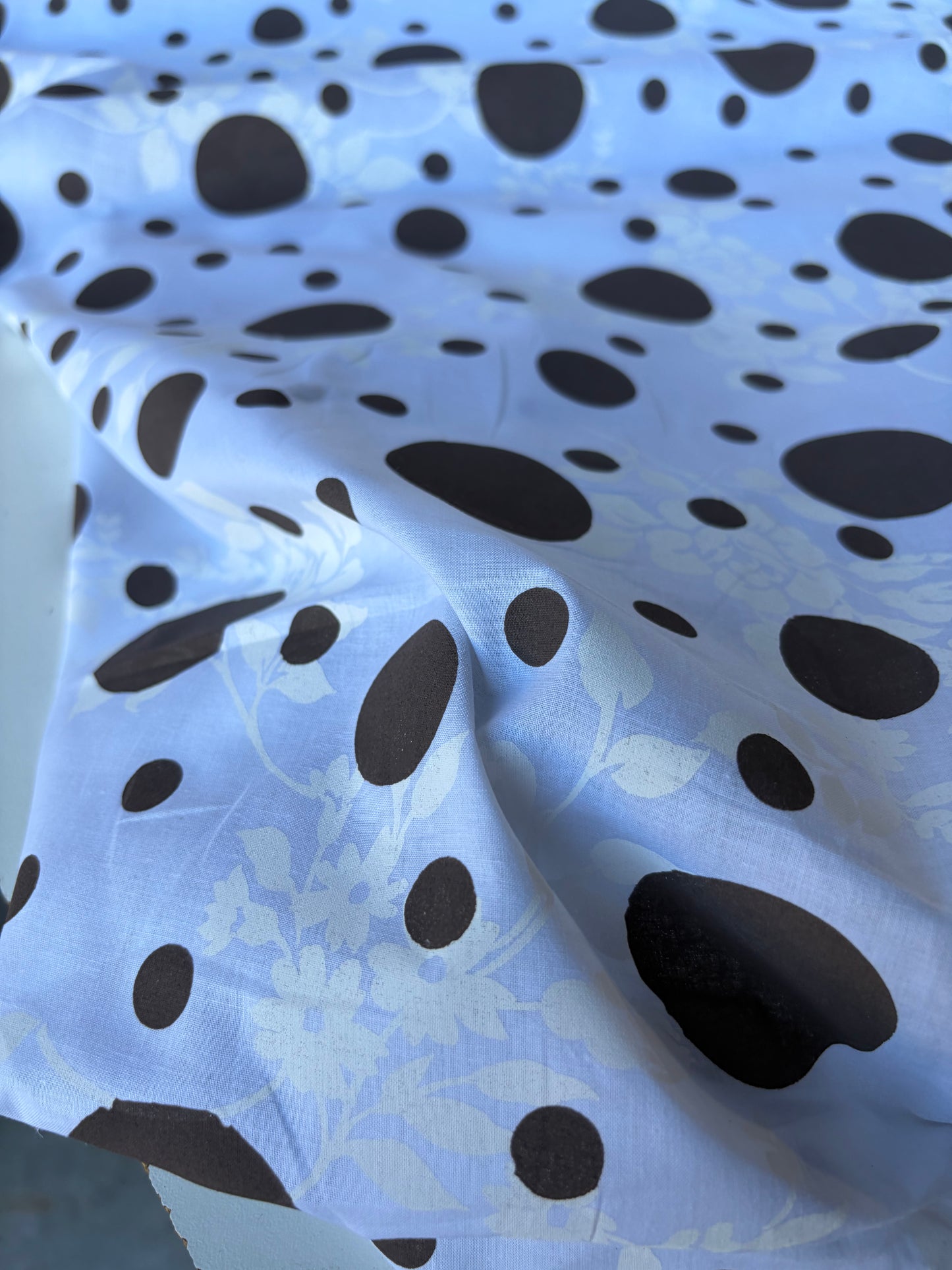 RALPH 035 brown/white dots and flowers cotton voile print