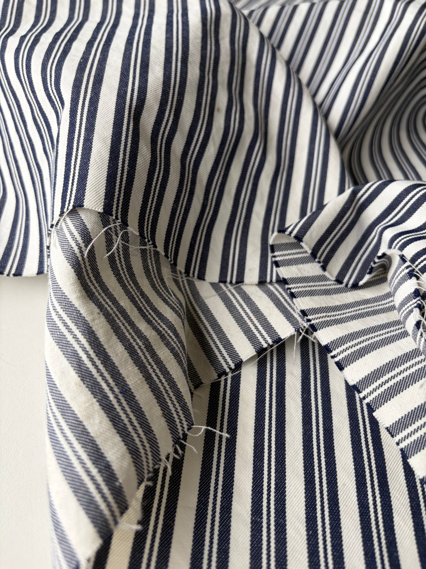PHIL 014 colourwoven denim stripes