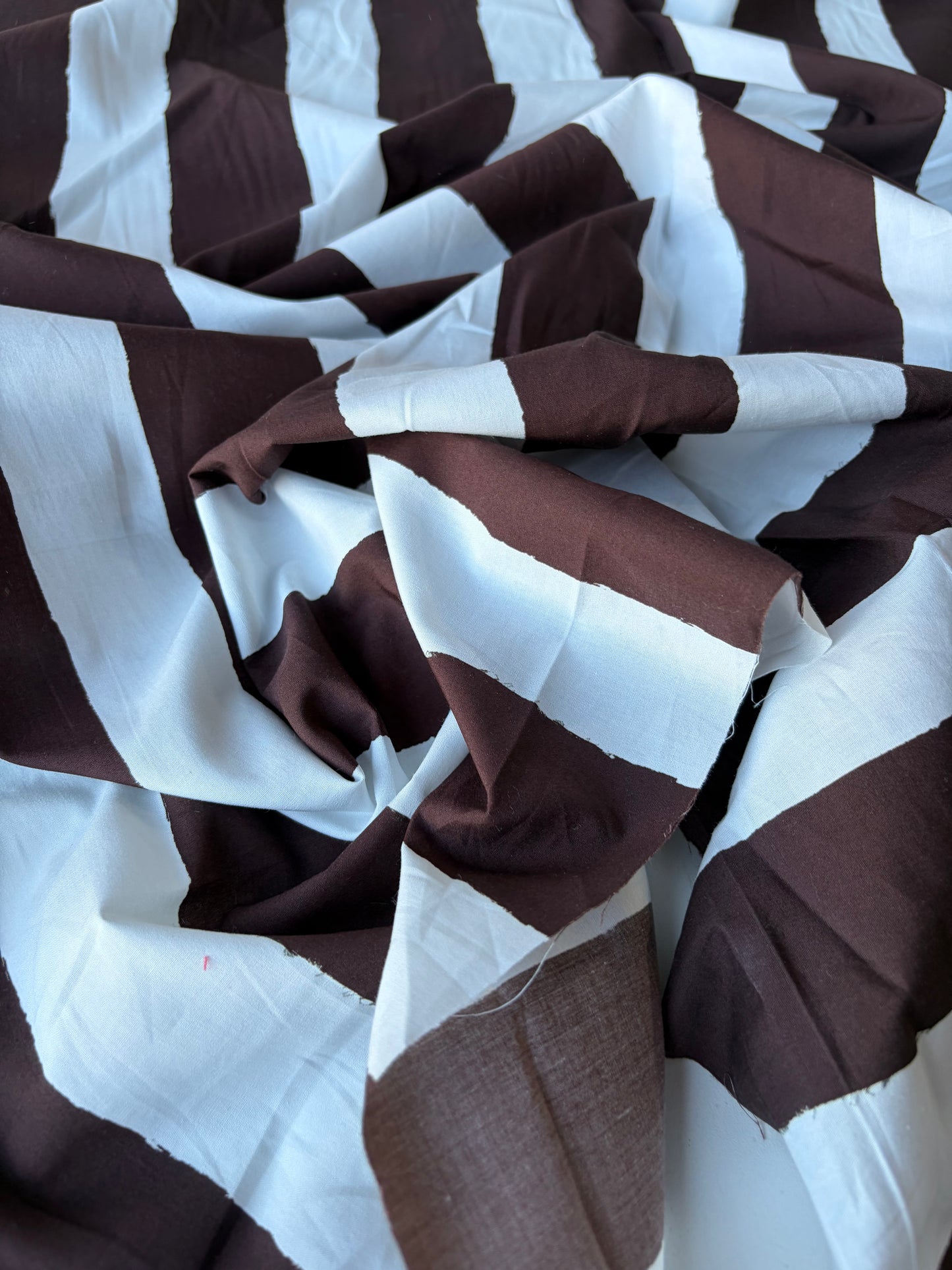 RALPH 036 brown/white painted stripes cotton poplin print