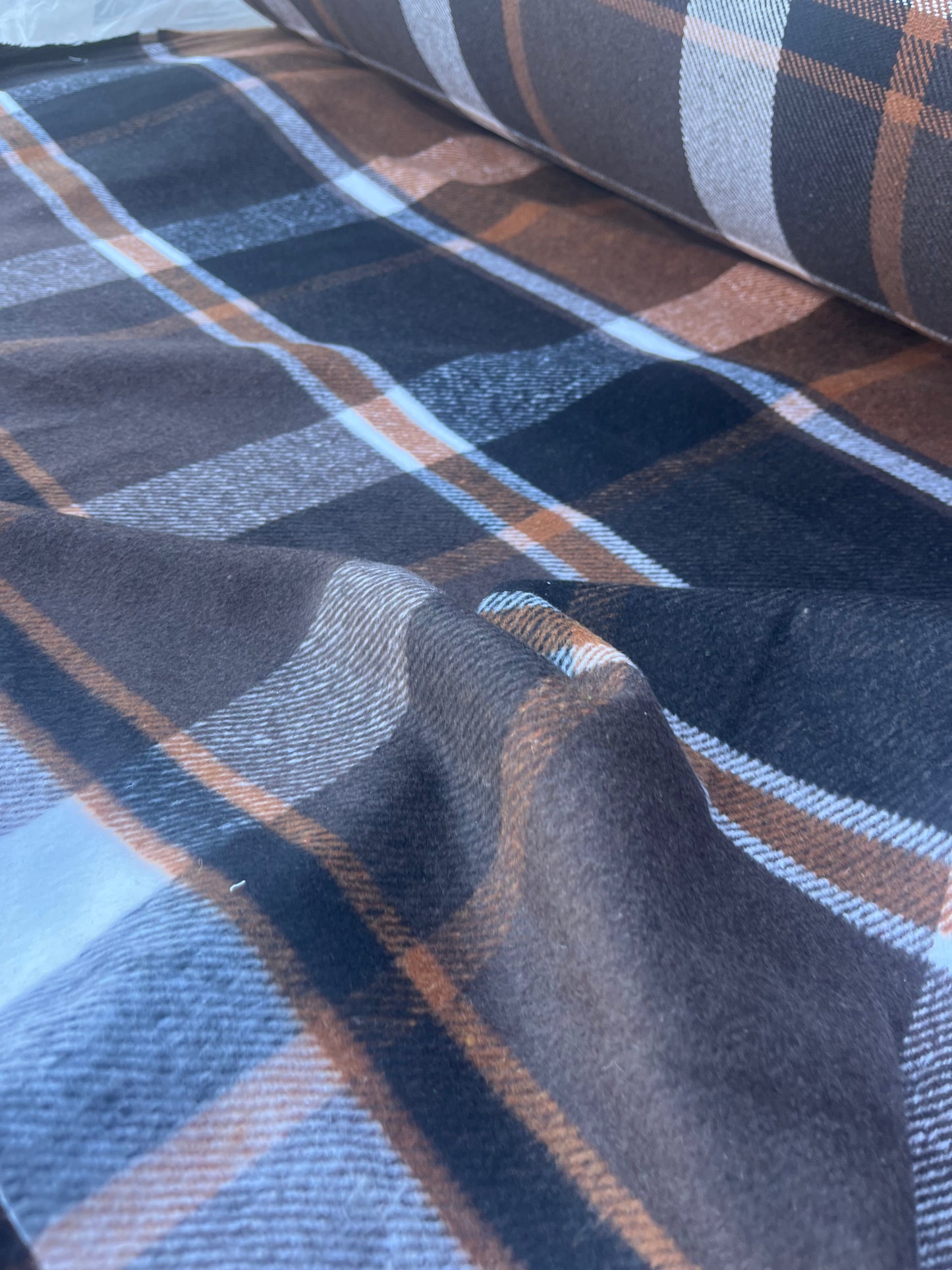 LOUIS 004  heavy flanel check