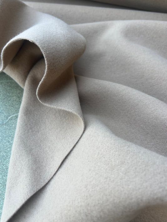LOUIS 005 camel coat fabric with wool