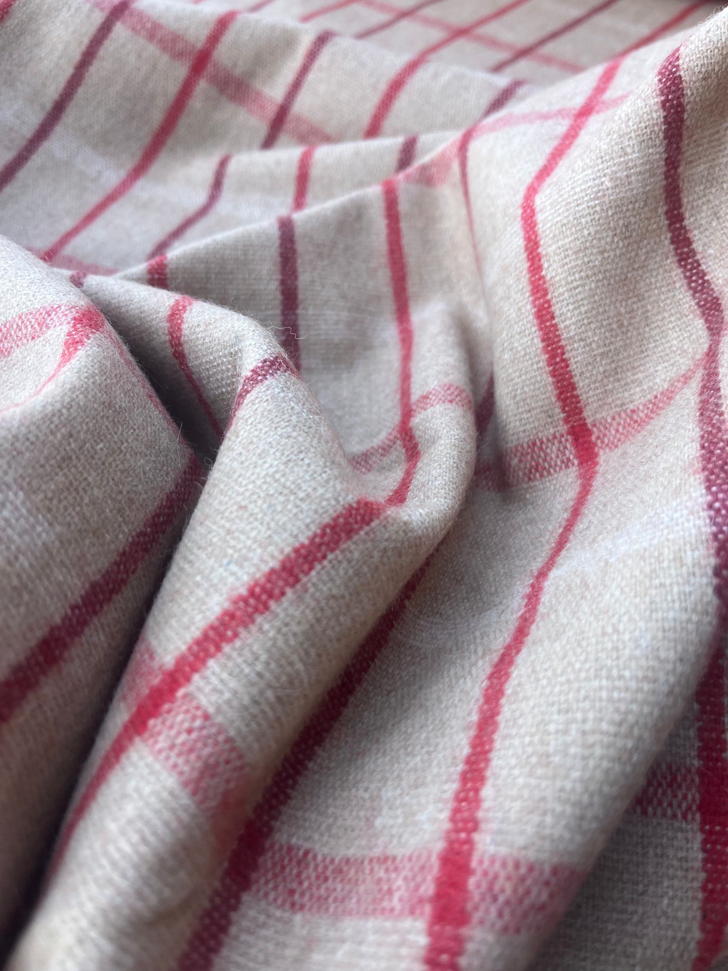 LOUIS 006 Wool check camel/red