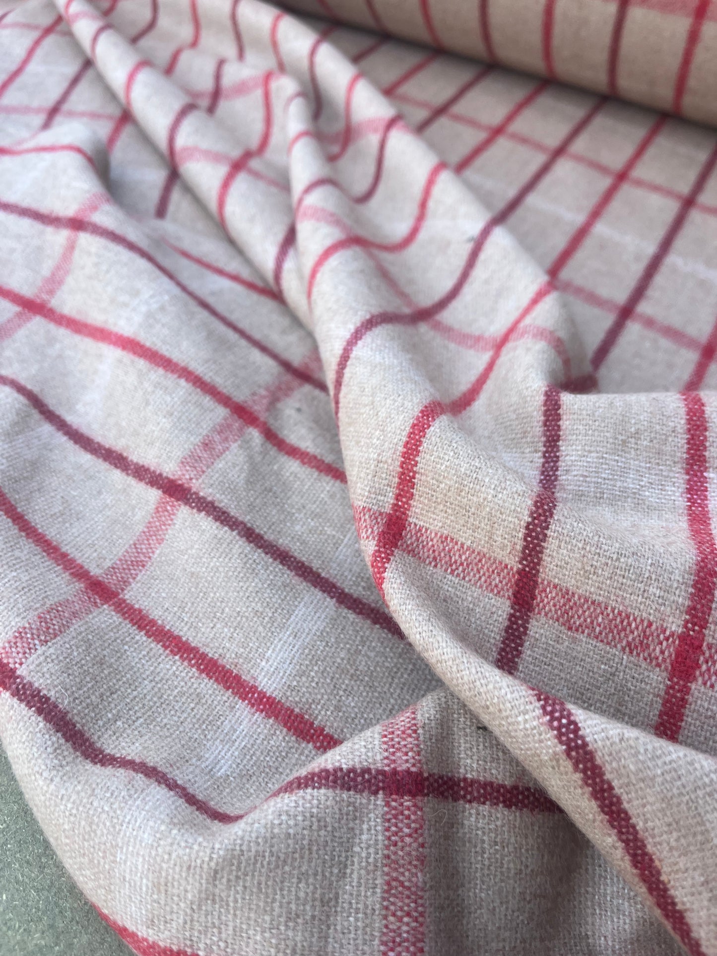 LOUIS 006 Wool check camel/red