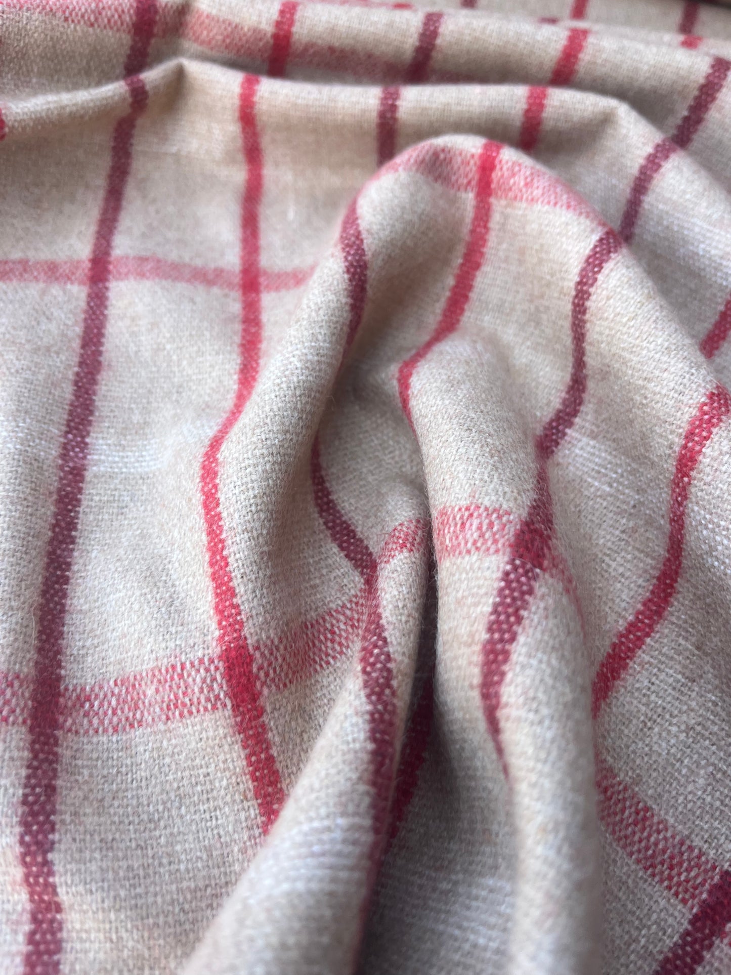LOUIS 006 Wool check camel/red