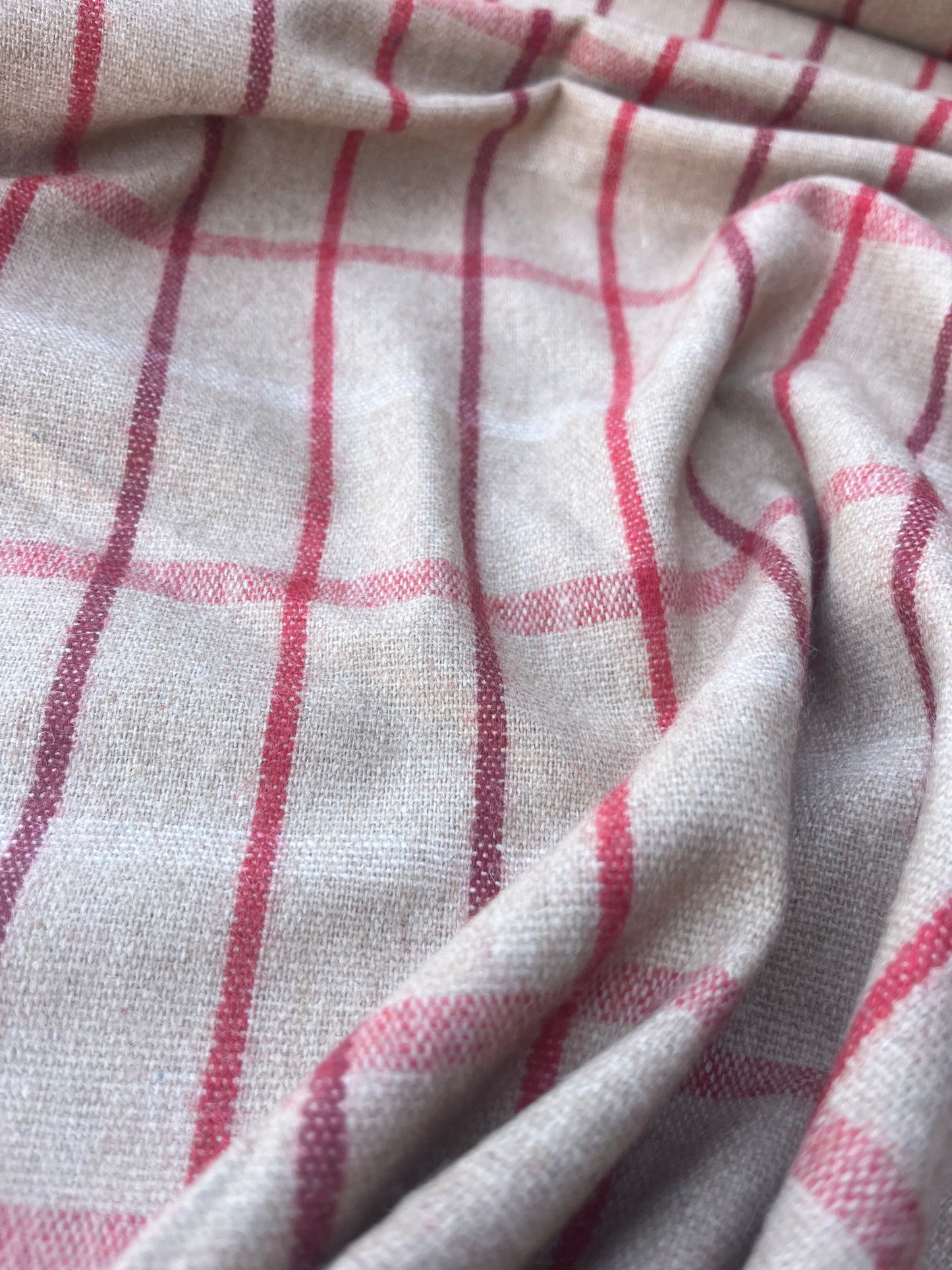 LOUIS 006 Wool check camel/red