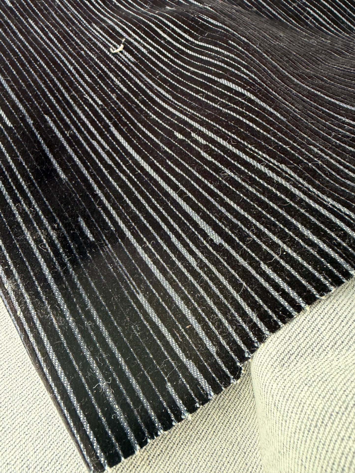 RALPH 040 black striped velvet denim