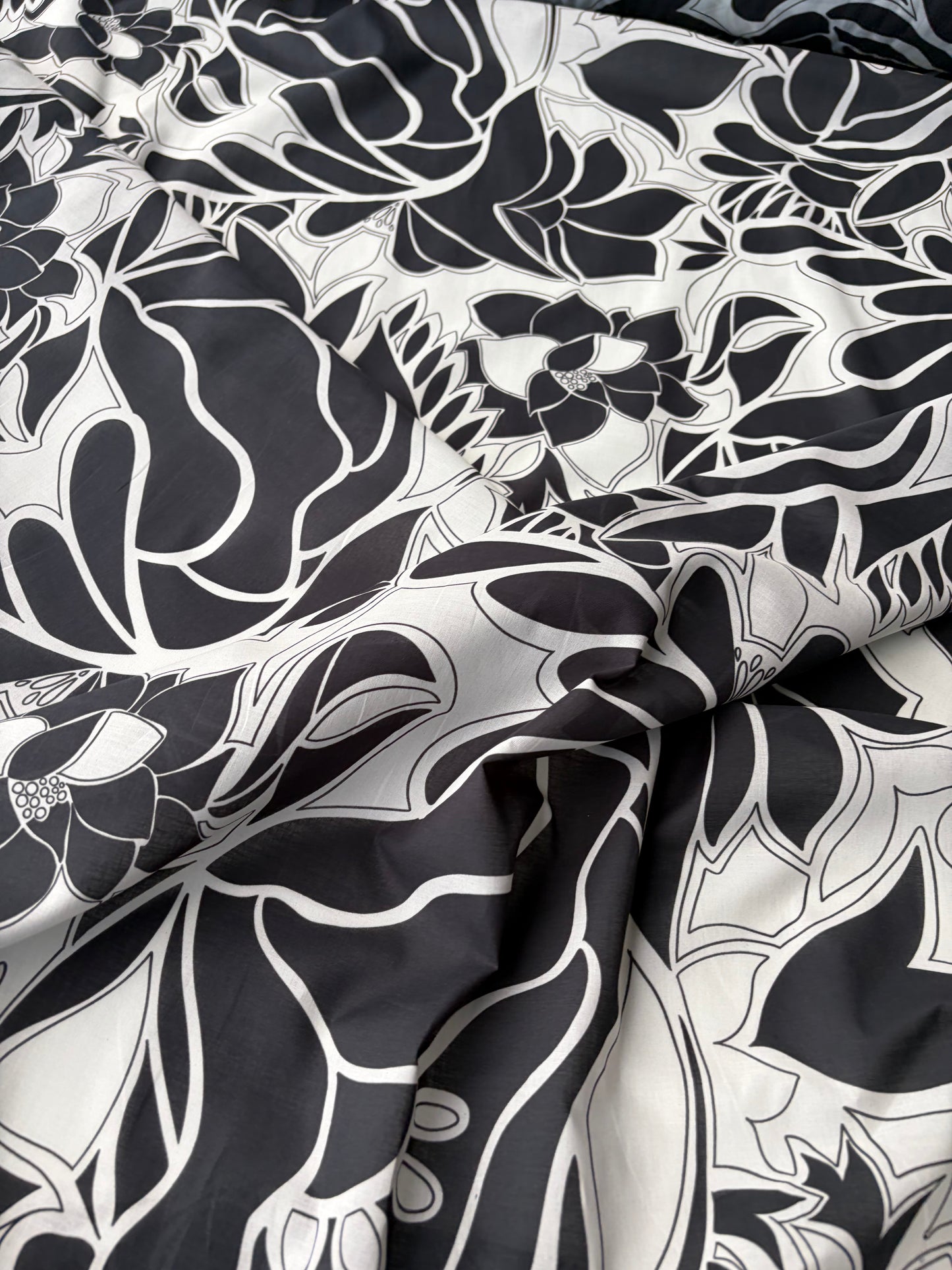 RALPH 042 black/white graphical flowerprint cotton voile