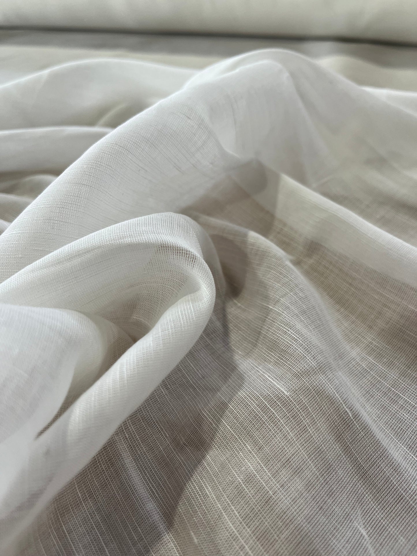 EO2 POM 300 gaze cotton/linen white