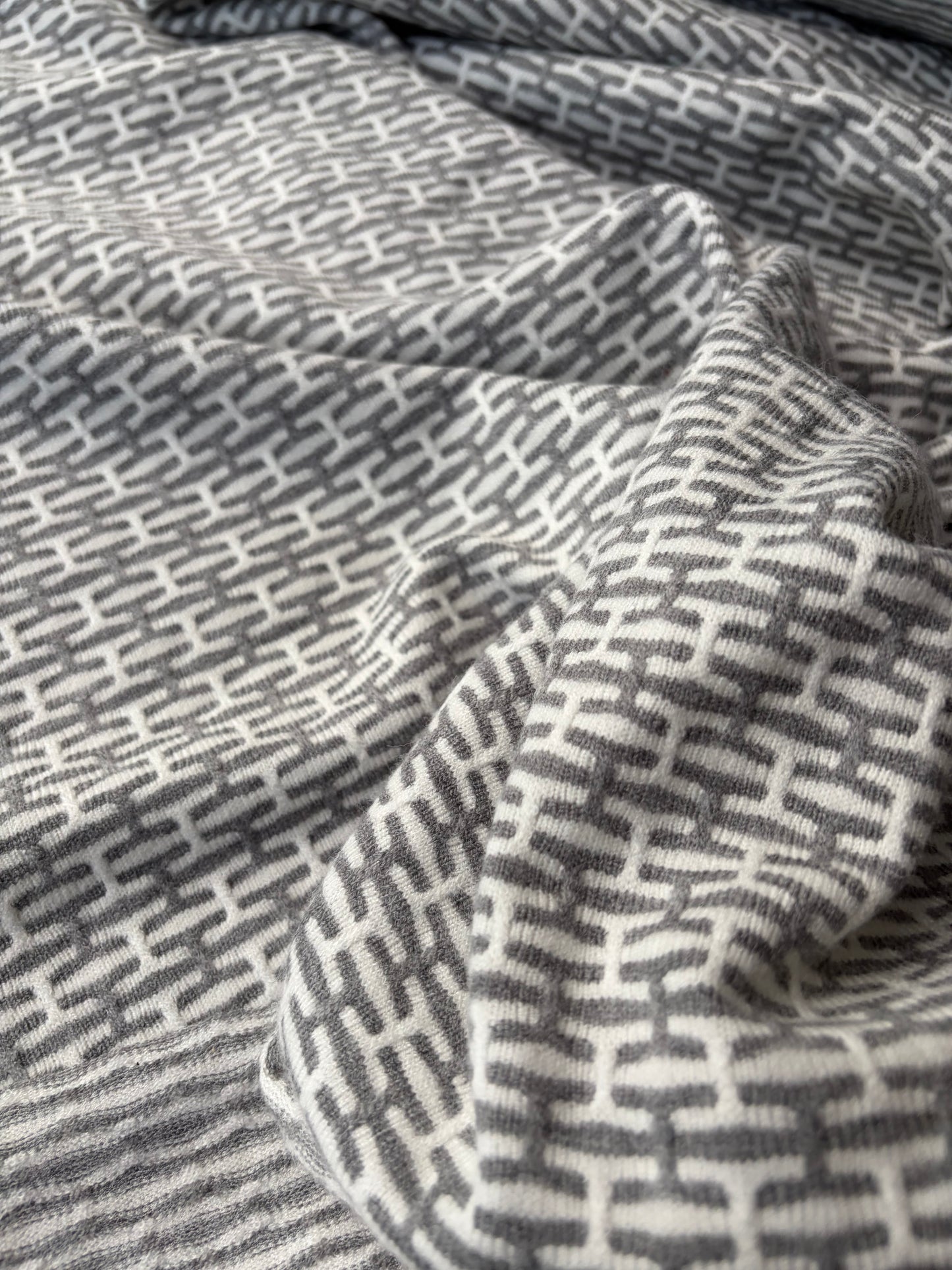 RALPH 043 jersey jacquard grey graphical logo design
