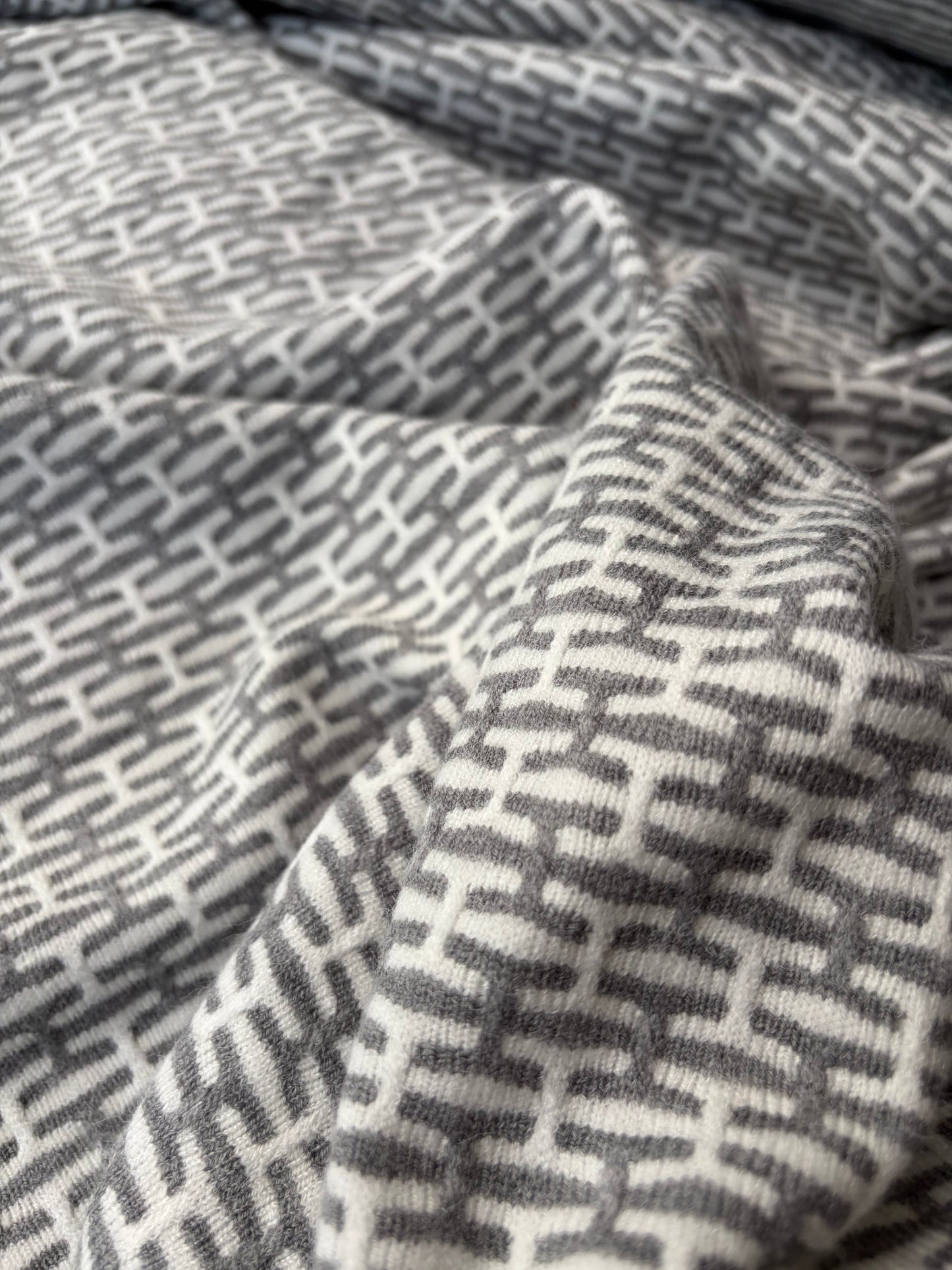 RALPH 043 jersey jacquard grey graphical logo design
