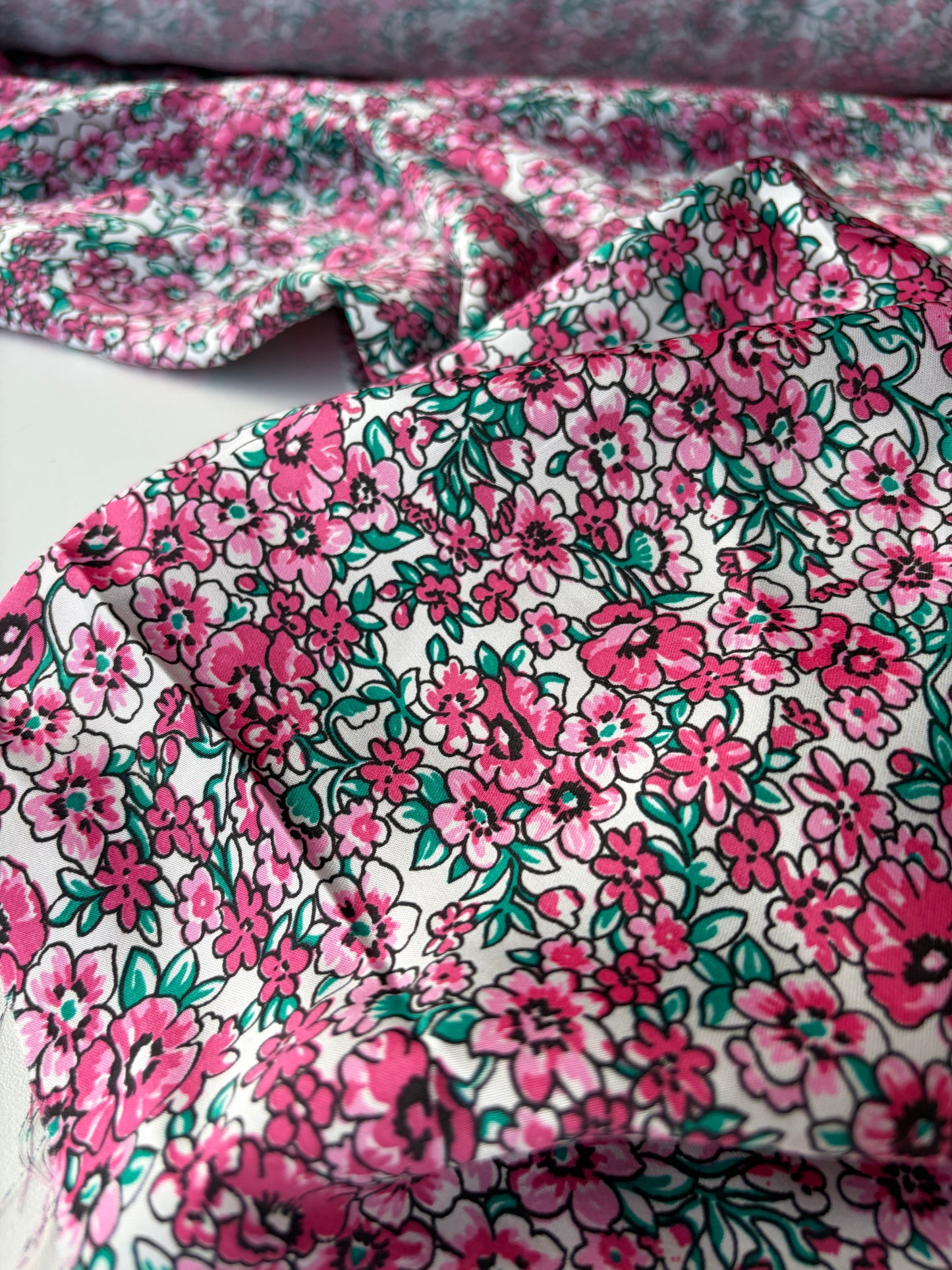 RALPH 044 pink/green flowers viscose twill print