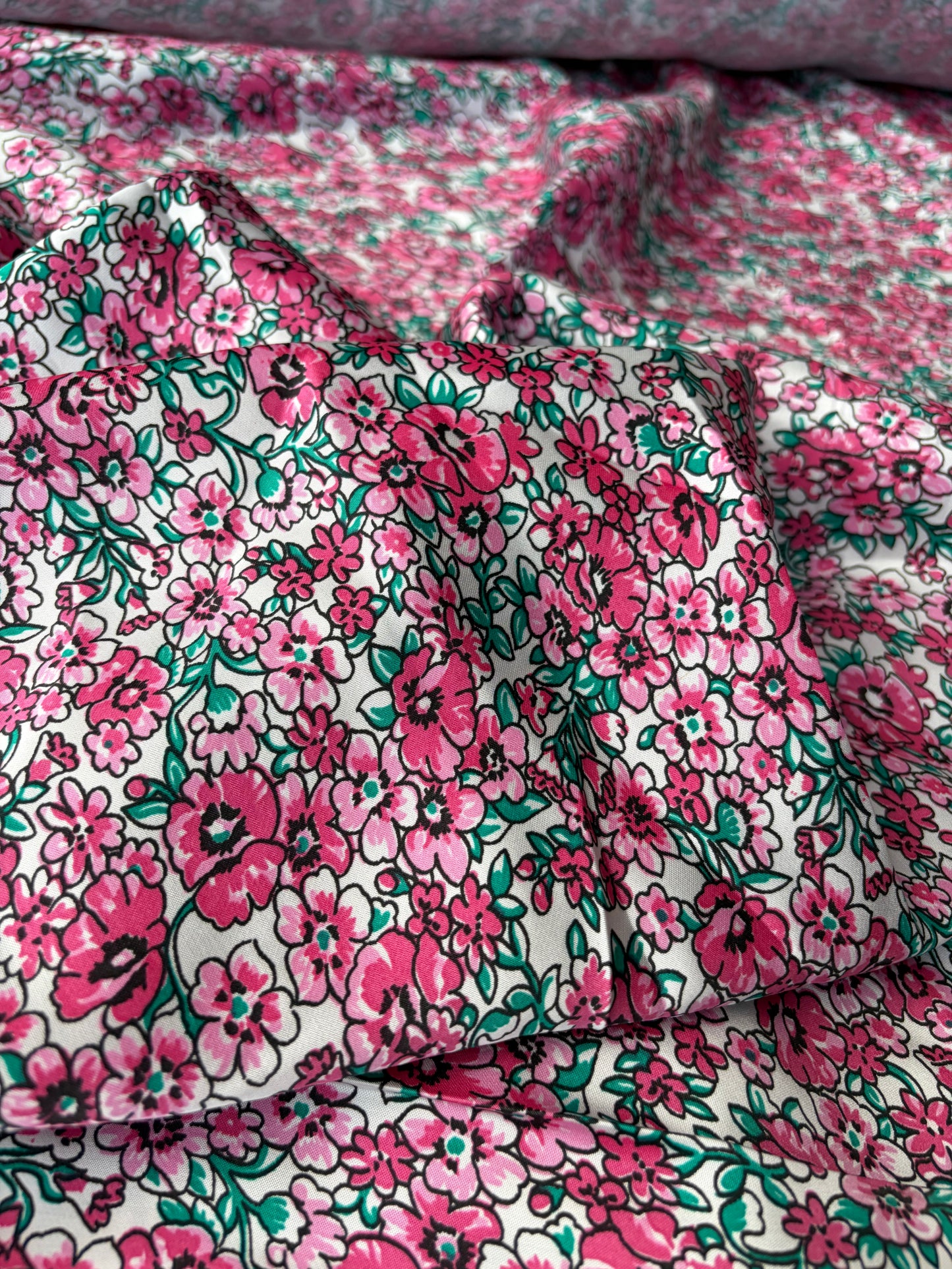 RALPH 044 pink/green flowers viscose twill print