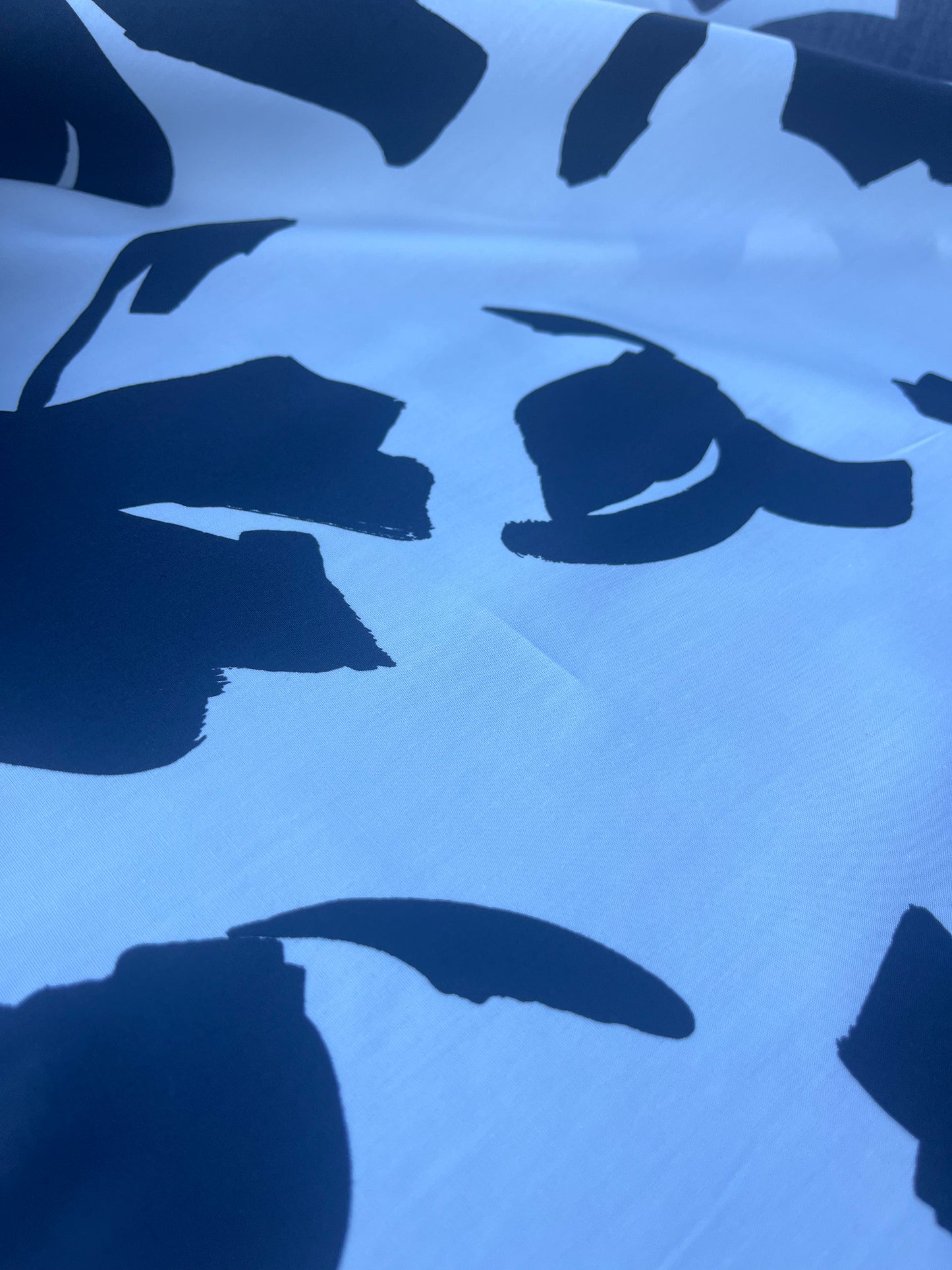 LOUIS 014 cotton poplin with black/white print