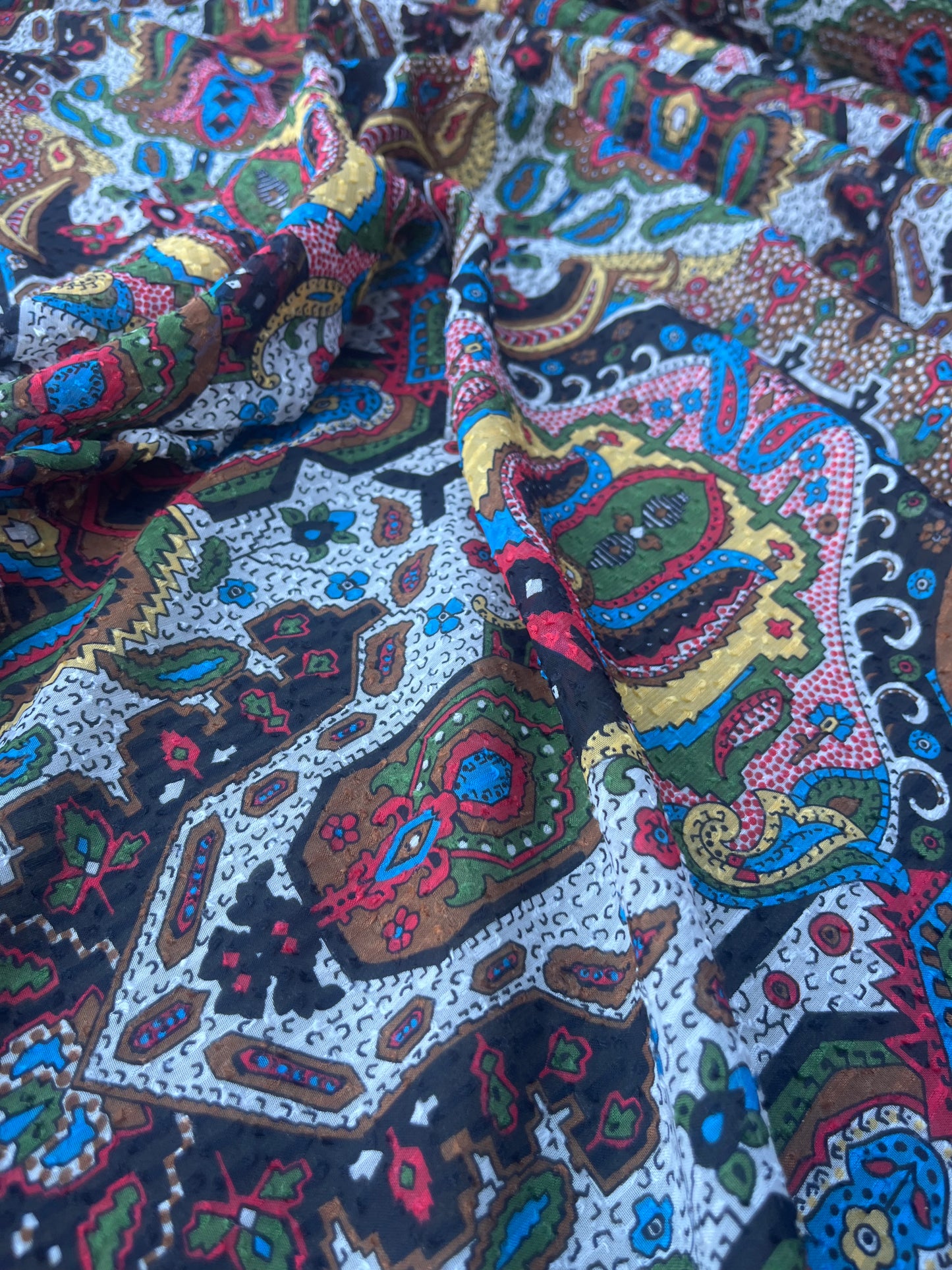 LOUIS 015 plumetis with print
