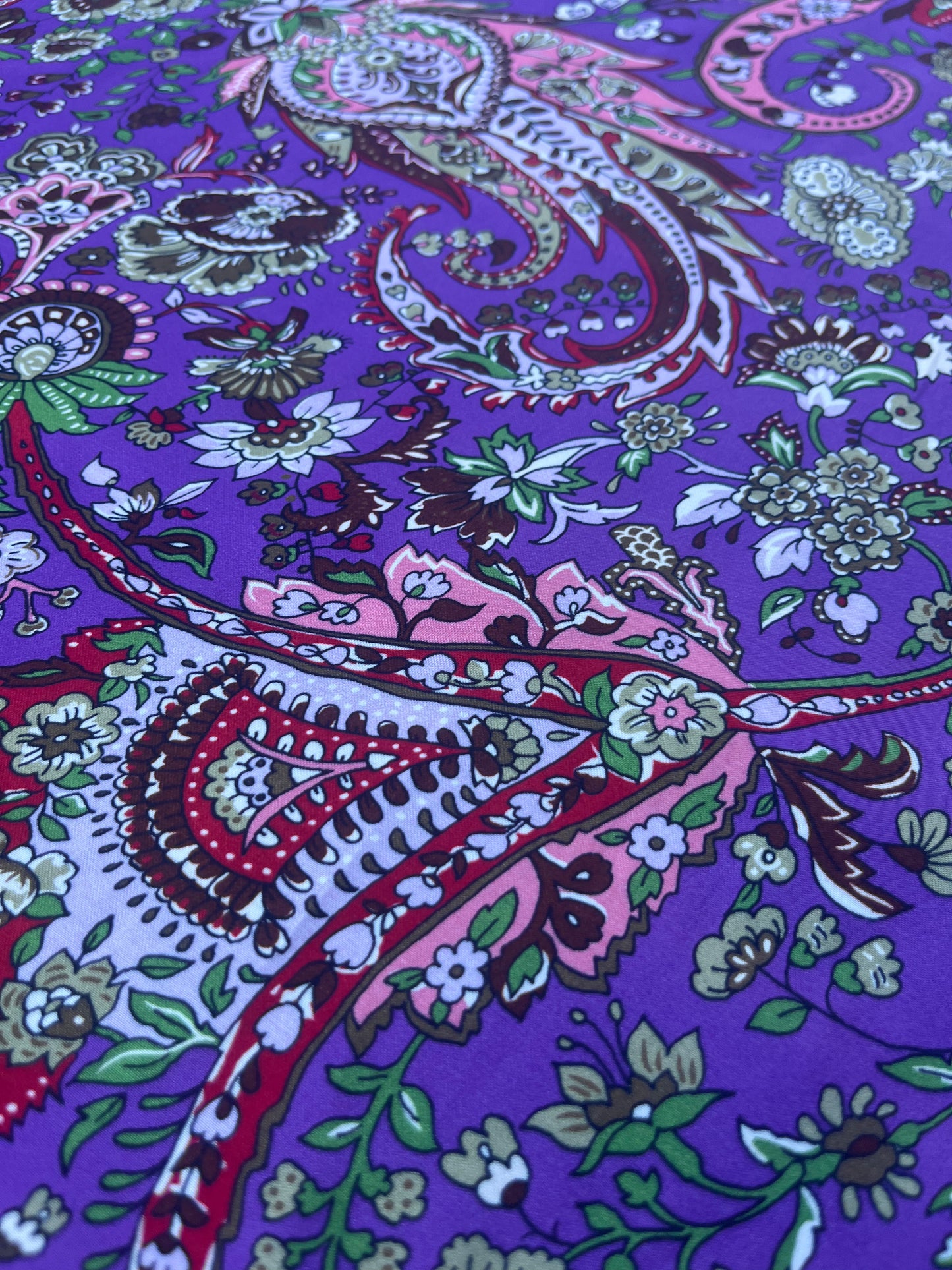 LOUIS 019 viscose satin purple print