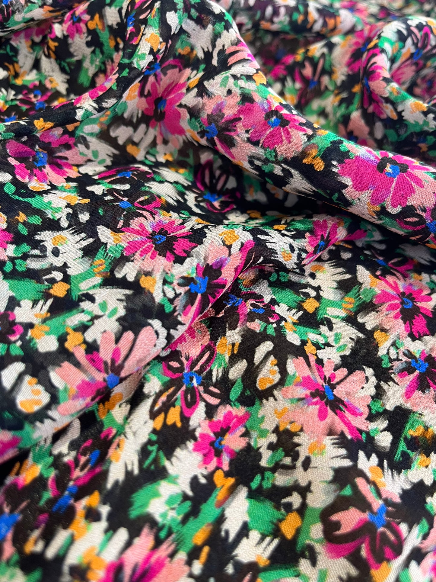 C01 MAURO 007 viscose georgette with flowers