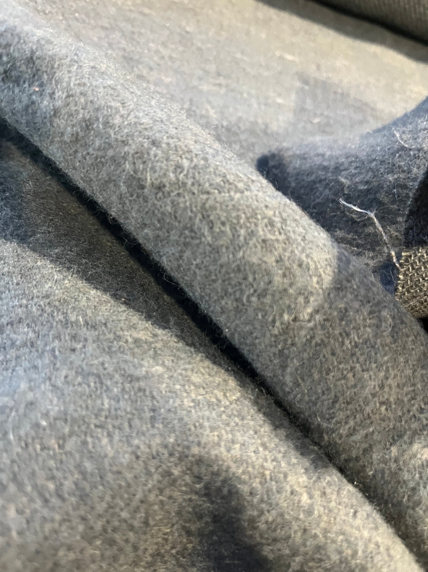 CLAIRE 130 heavy shetland wool mid grey