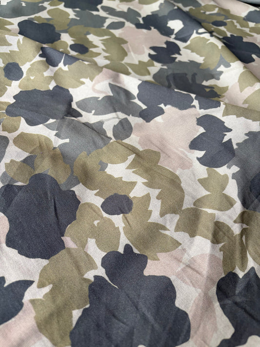 ERICA 003 heavy cotton twill camouflage/flower print