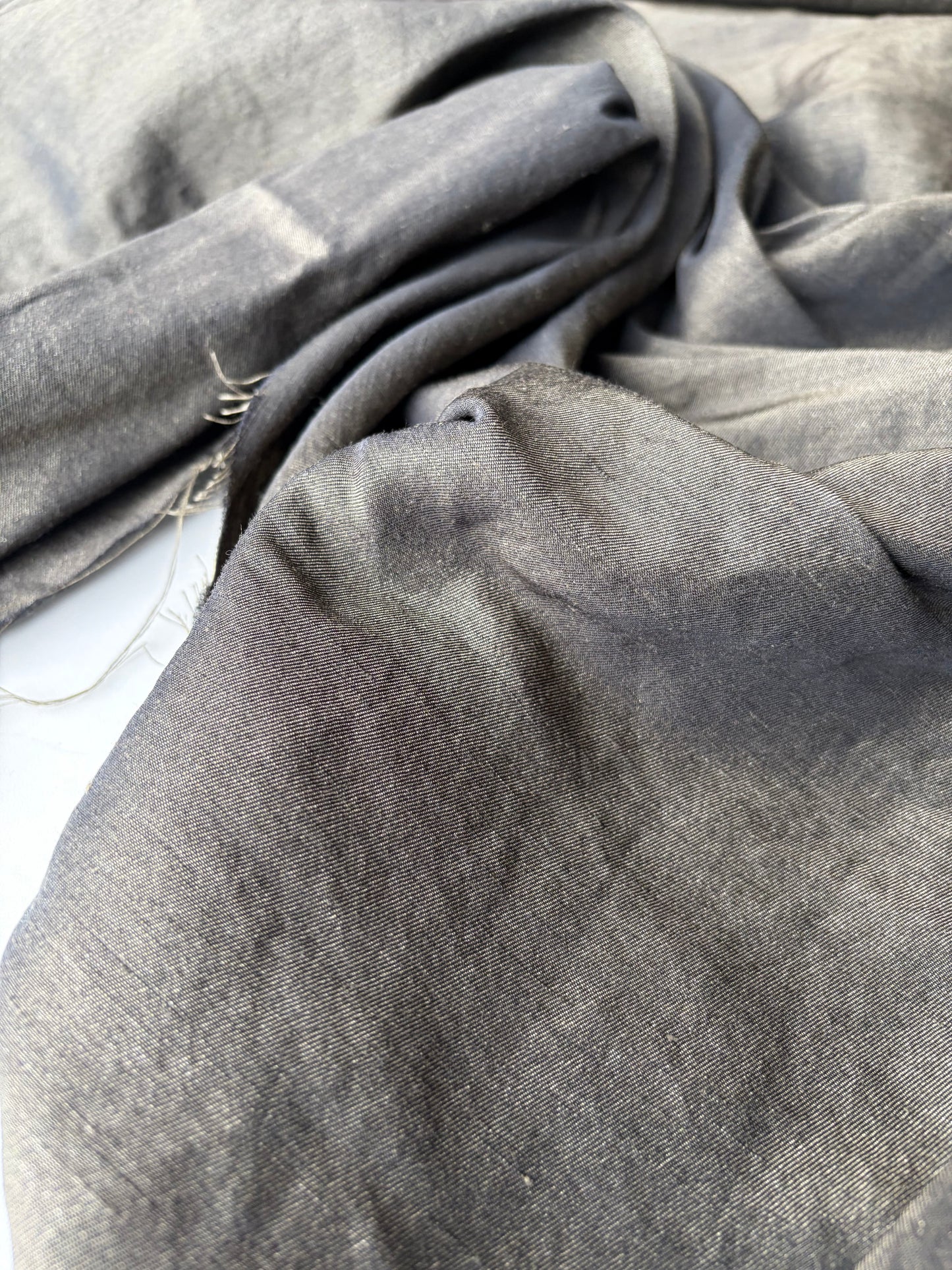 PC ERICA 005 shiny linen changeant