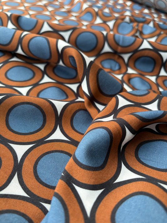 ERICA 007 viscose fibrane indigo/brown rounds
