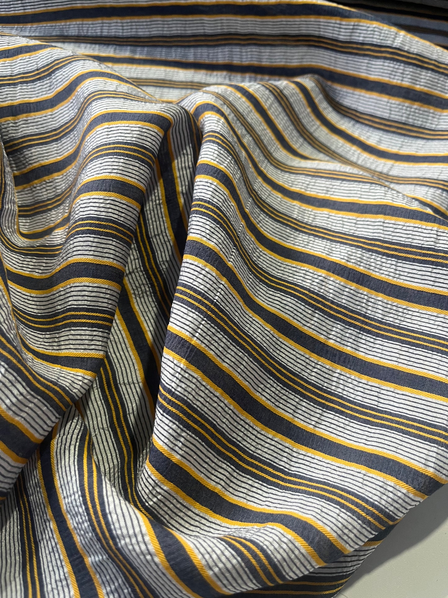 LC STEF 015 colourwoven shirting stripes