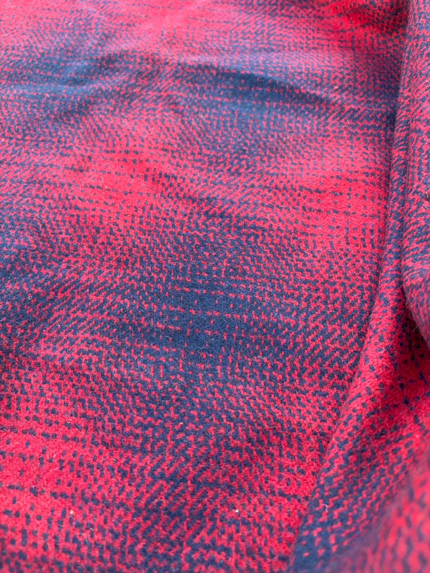 LAUREN 014 red/navy classical check carded wool