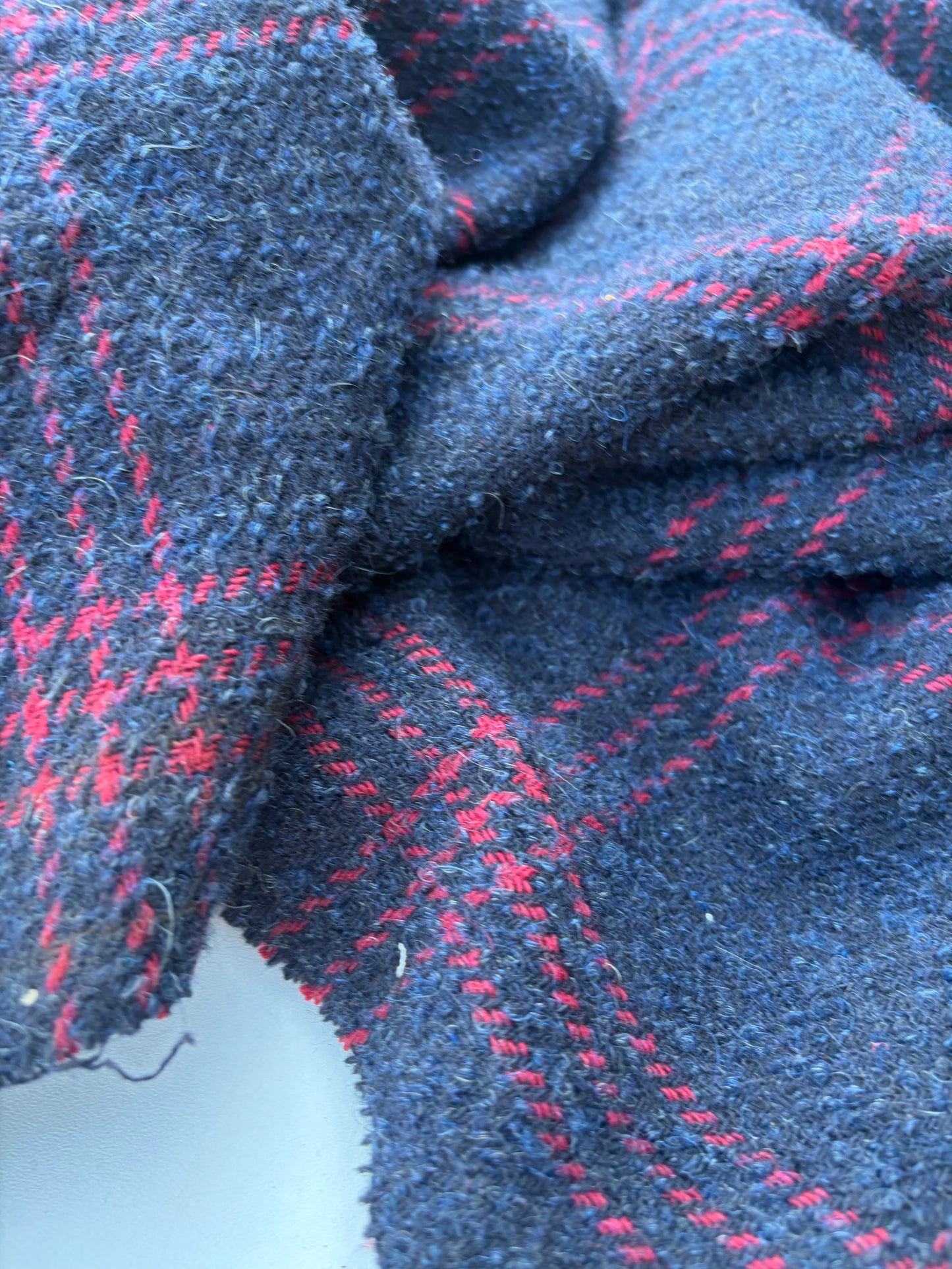 LAUREN 015 navy/red checkered carded wool tweed with alpaca