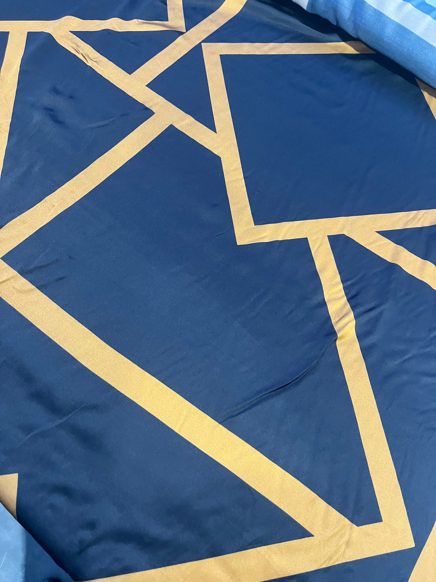 CLAIRE 230 viscose satin geometrical design