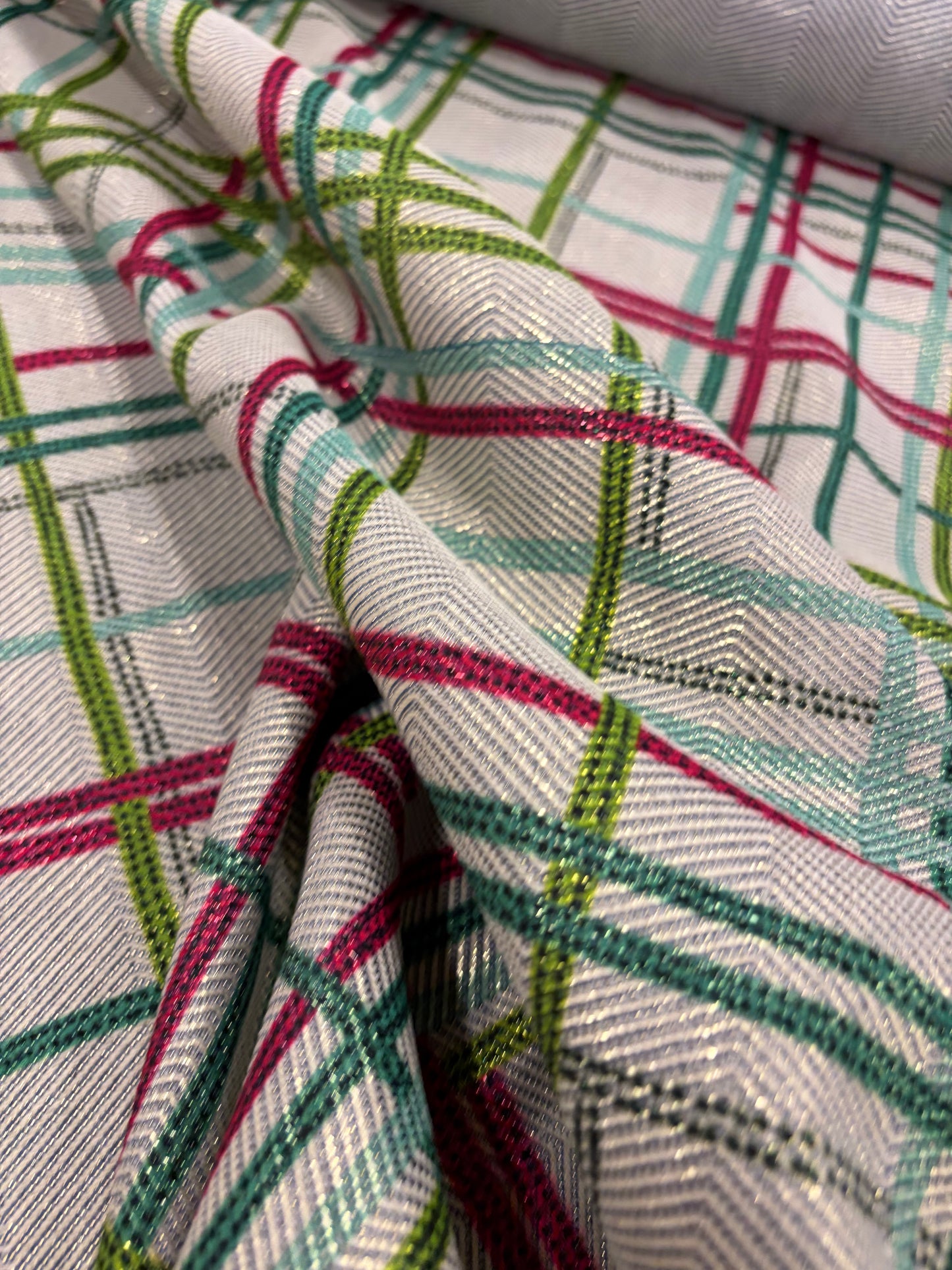 XENA 009 shiny checkered jacquard