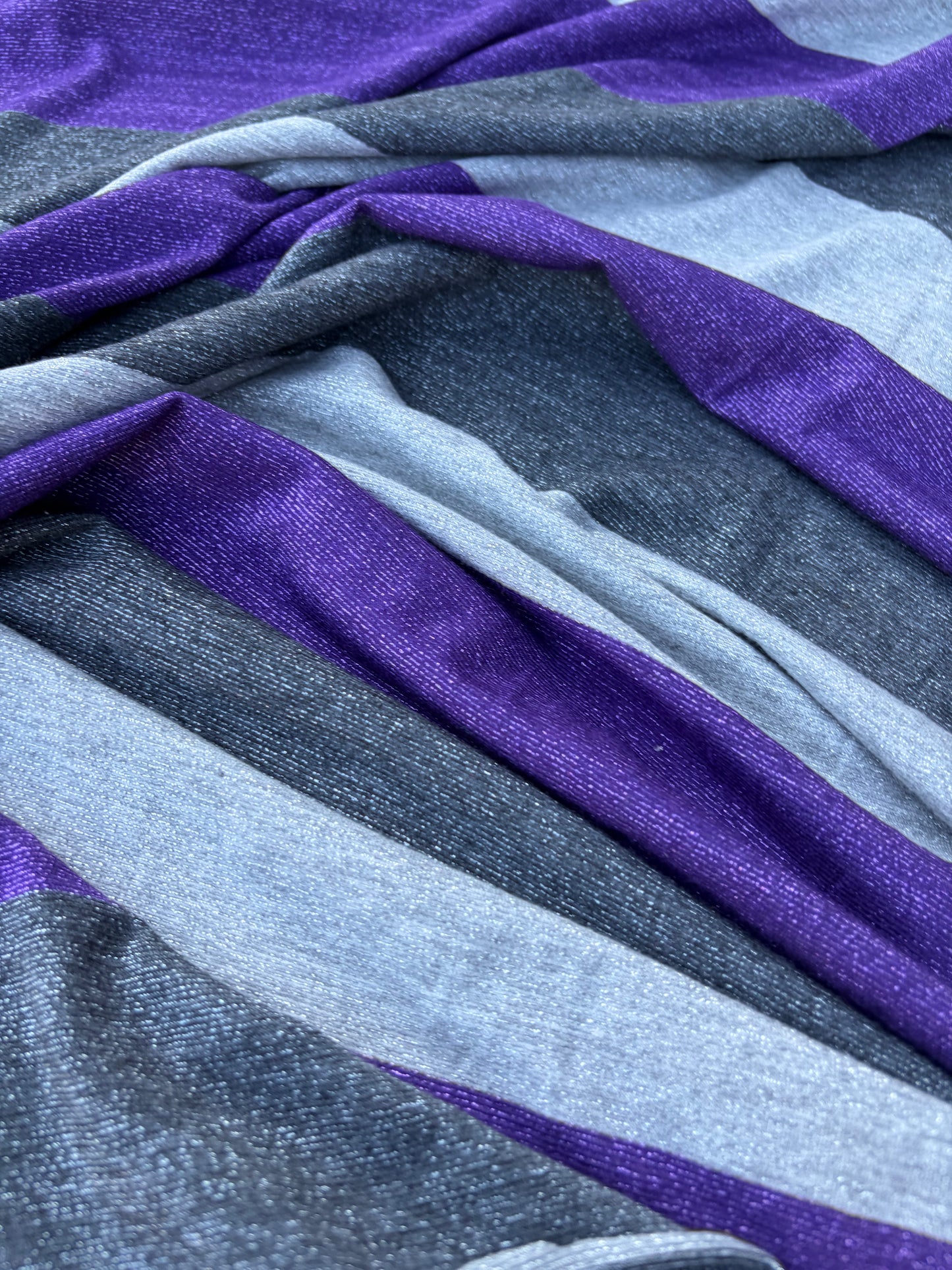LAUREN 016 silver/purple shiny striped jersey