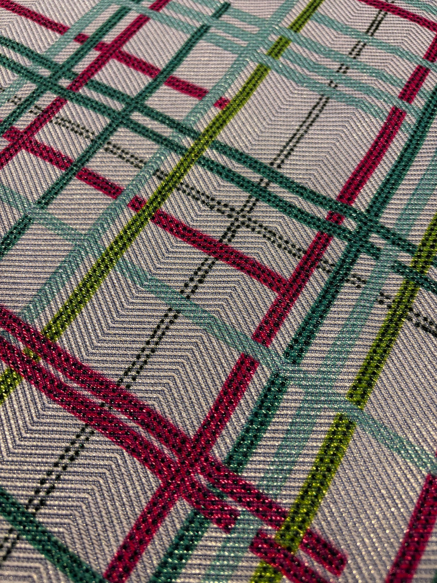 XENA 009 shiny checkered jacquard