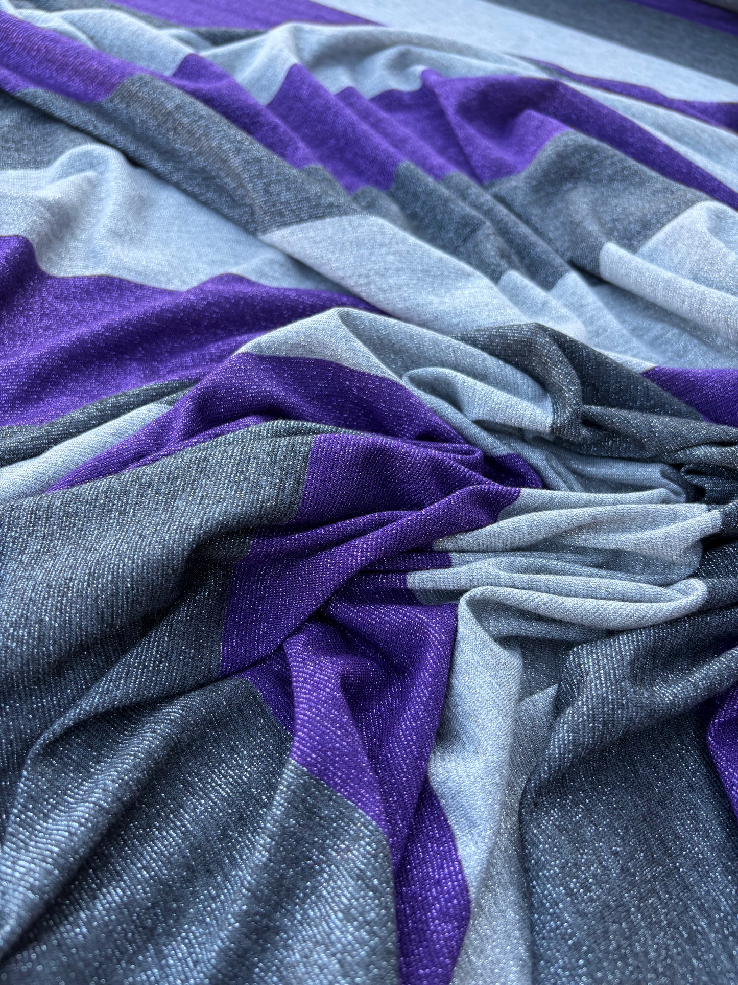 LAUREN 016 silver/purple shiny striped jersey