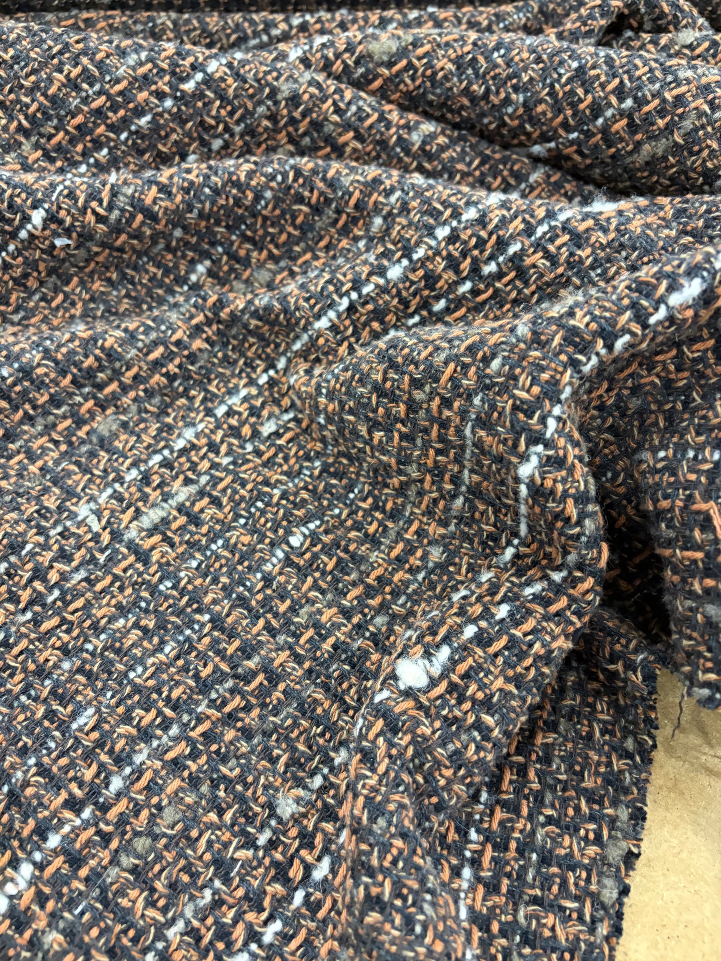 XENA 011 cotton tweed bouclette brown