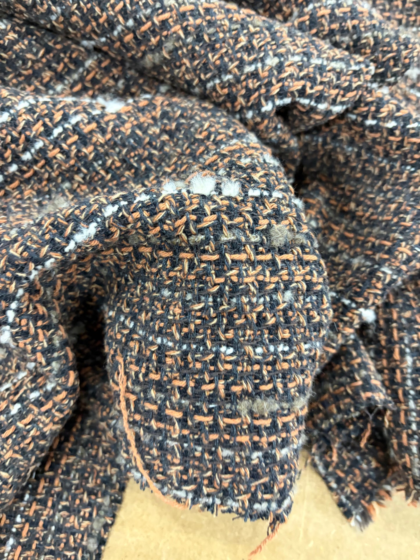 XENA 011 cotton tweed bouclette brown