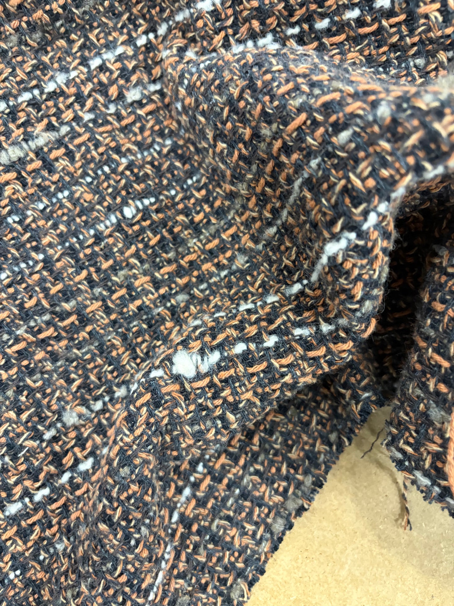 XENA 011 cotton tweed bouclette brown