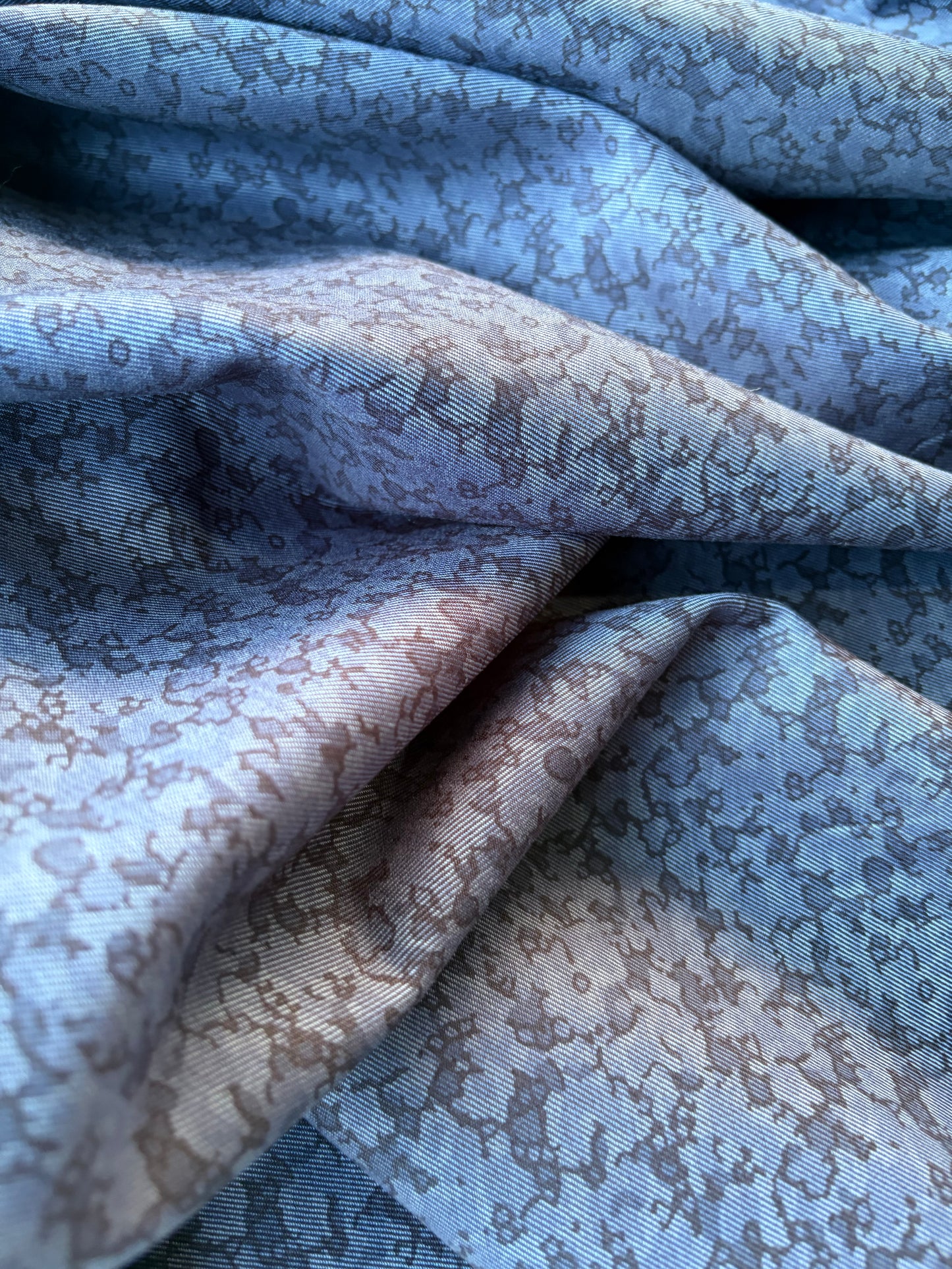 ERICA 018 Indigo tencel with flowerprint