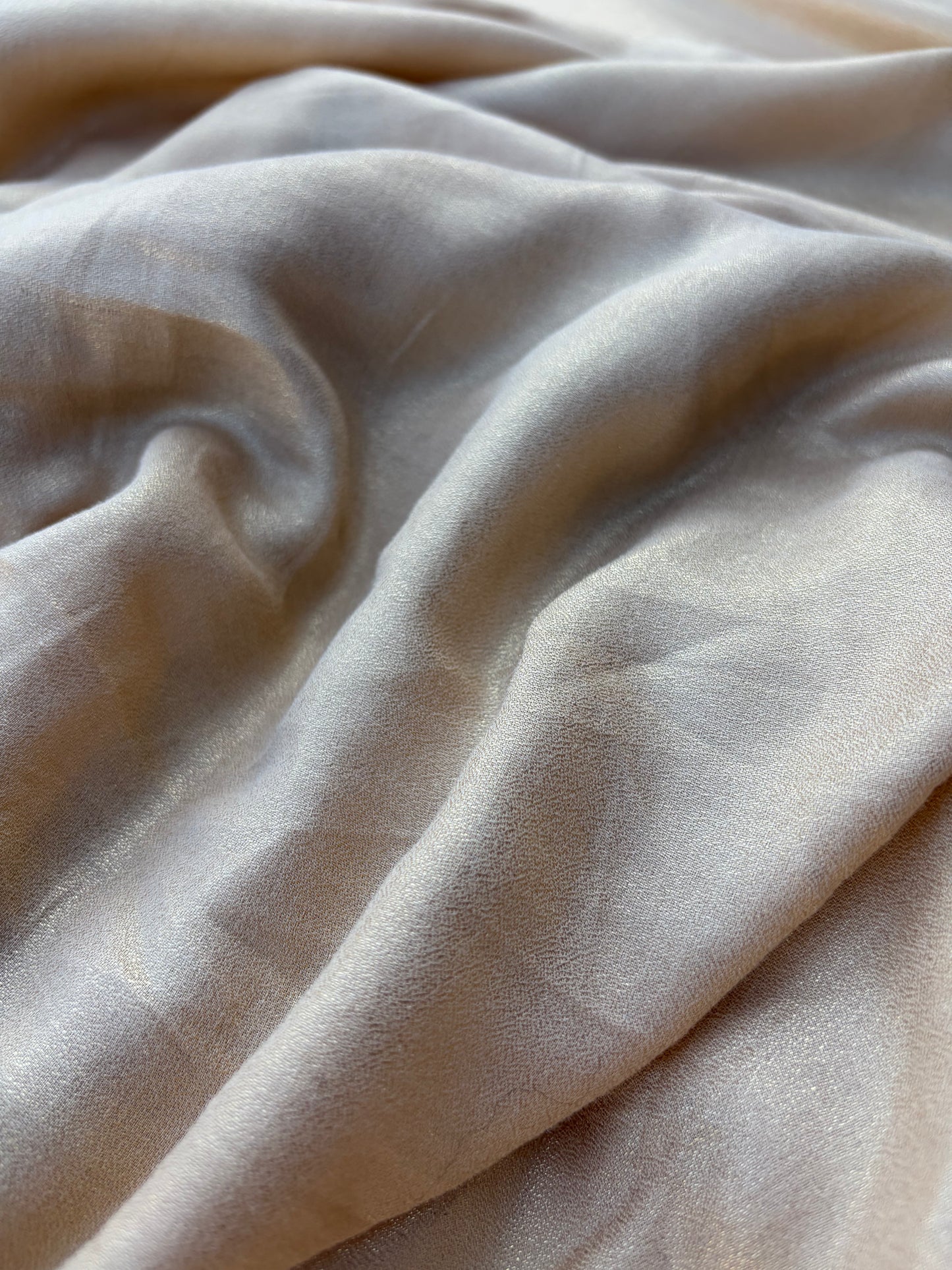 LAUREN 020 wetlook cotton camel with golden foilprint