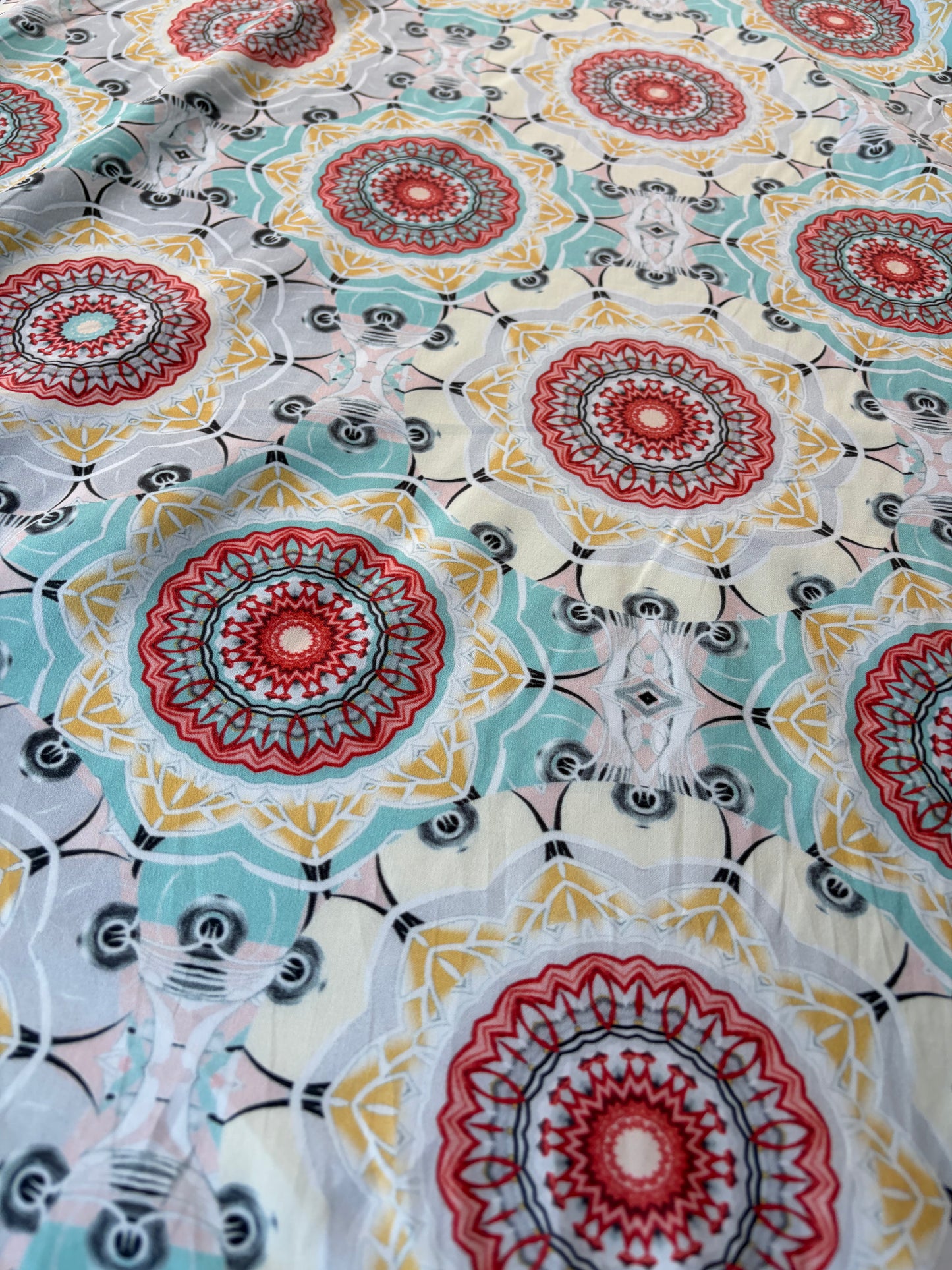 ERICA 024 cotton poplin stretch print