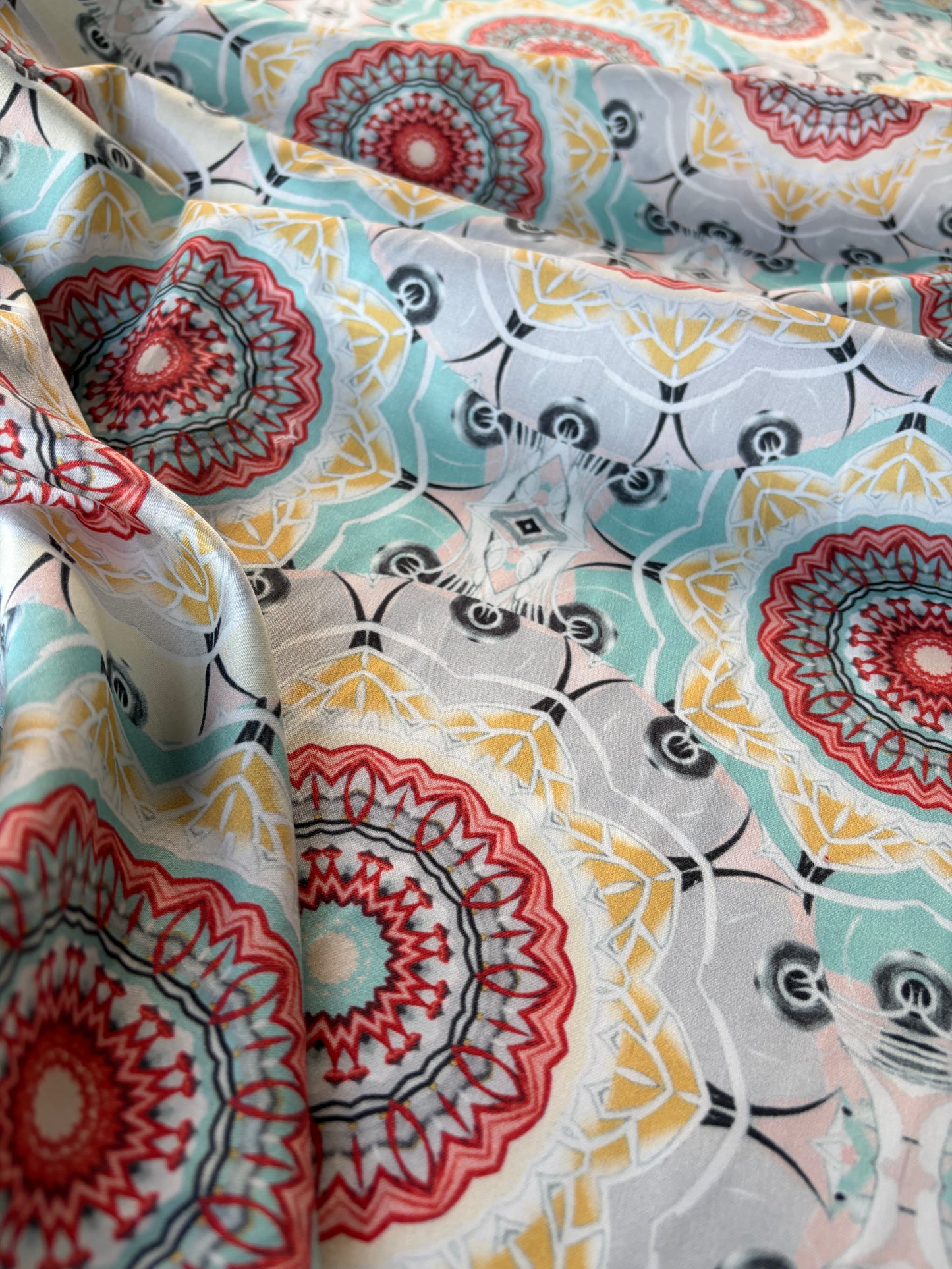 ERICA 024 cotton poplin stretch print